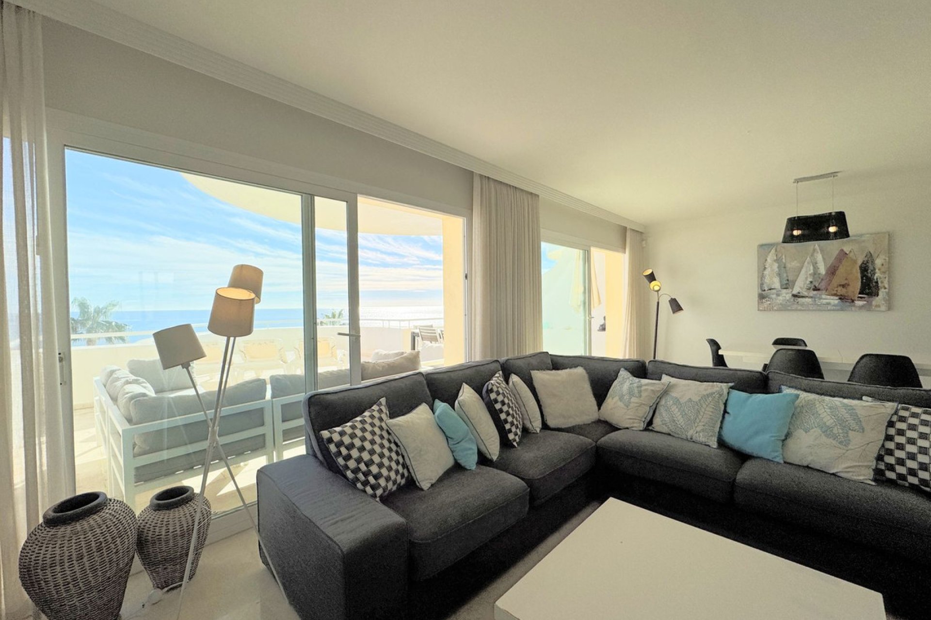 Resale - Apartment - Penthouse Duplex - Estepona - Estepona Centro