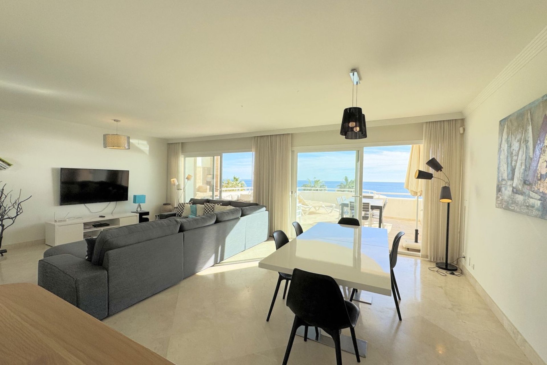 Resale - Apartment - Penthouse Duplex - Estepona - Estepona Centro