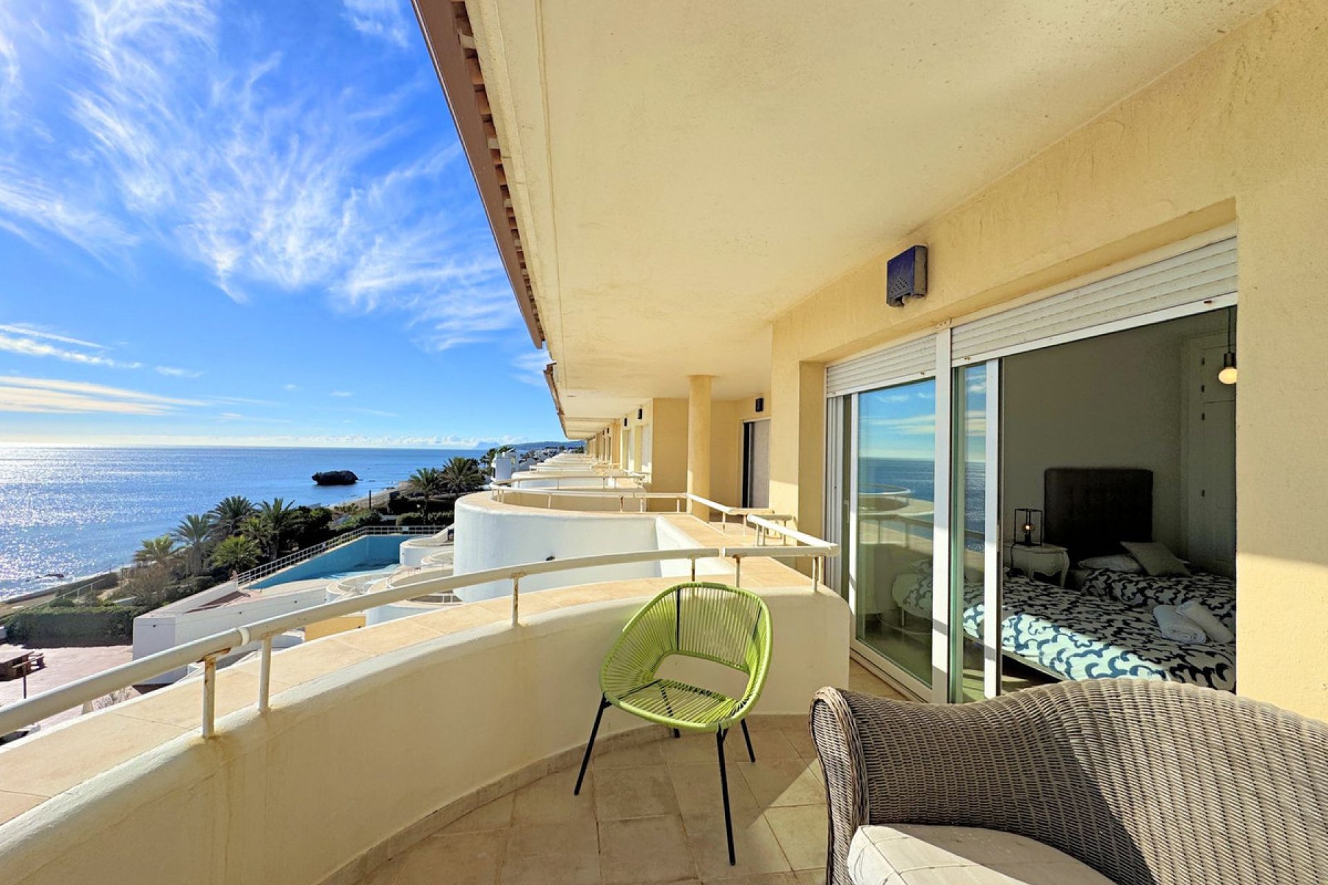 Resale - Apartment - Penthouse Duplex - Estepona - Estepona Centro