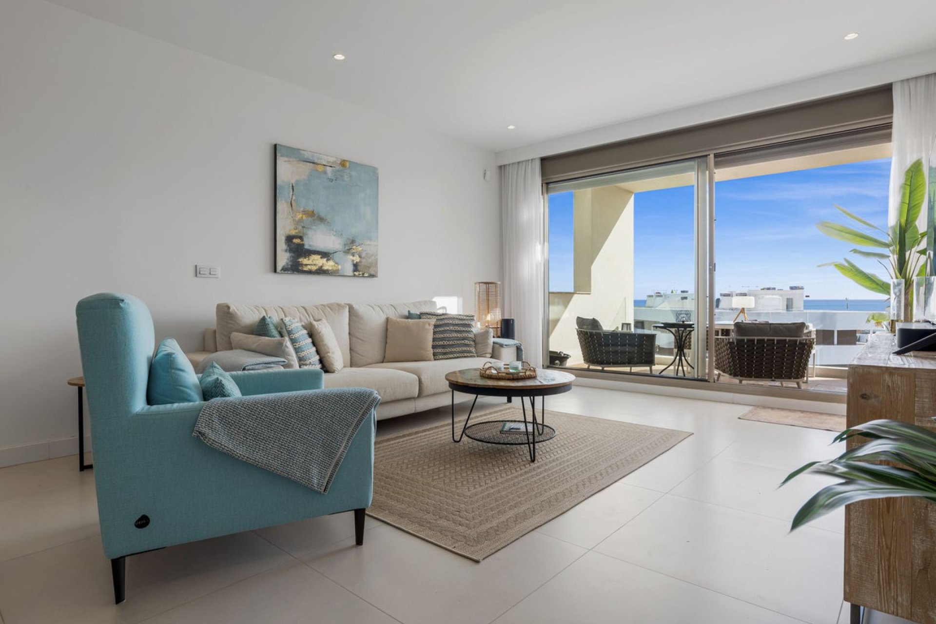 Resale - Apartment - Penthouse Duplex - Estepona - Estepona Centro