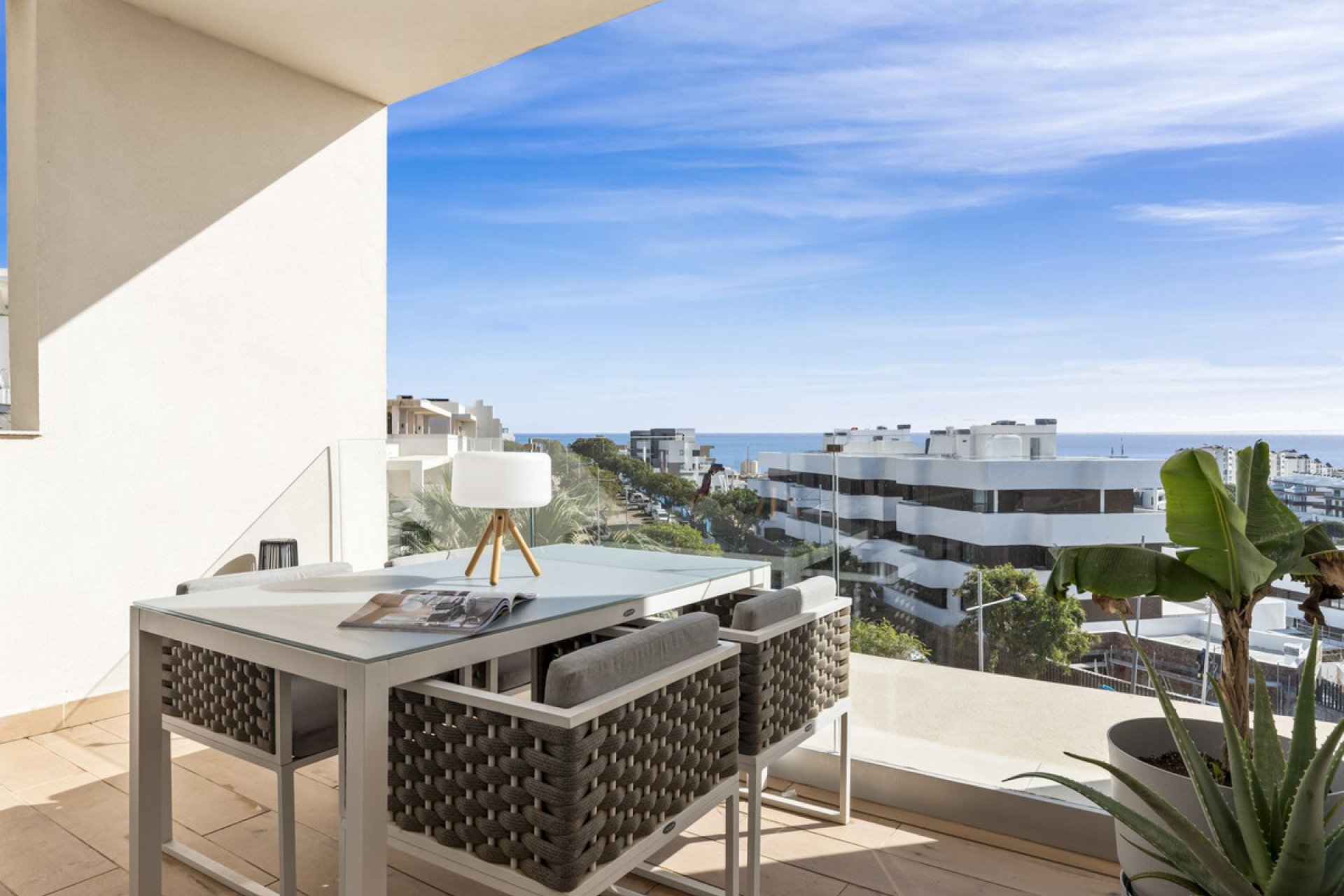 Resale - Apartment - Penthouse Duplex - Estepona - Estepona Centro