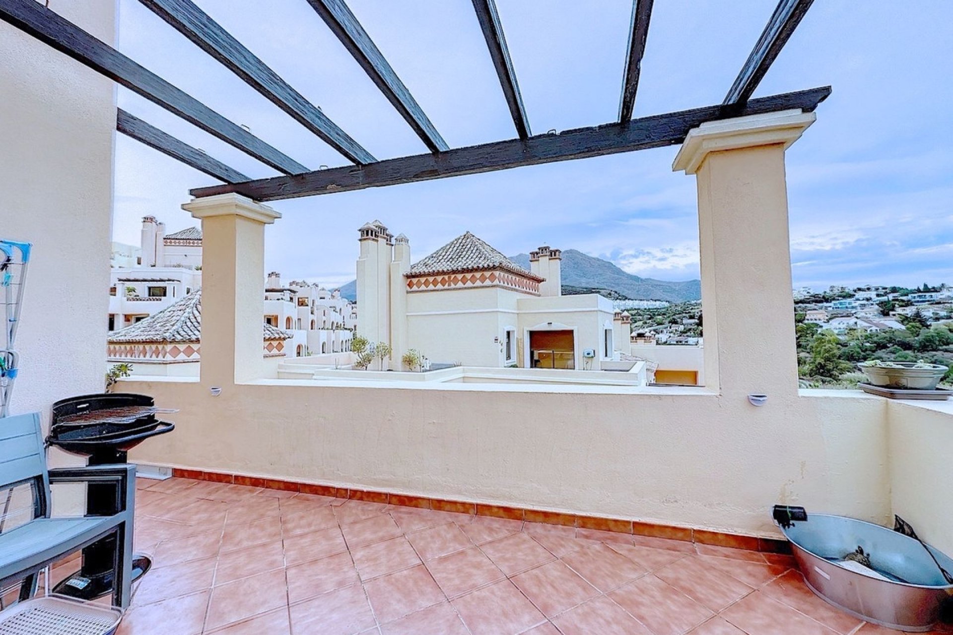 Resale - Apartment - Penthouse Duplex - Estepona - Estepona Centro