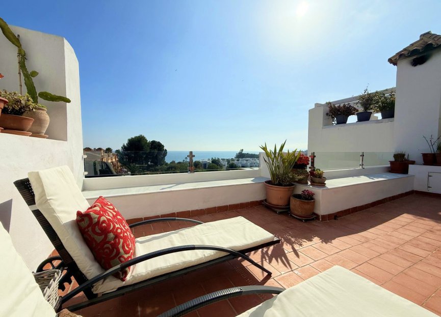 Resale - Apartment - Penthouse Duplex - Estepona - Estepona Centro