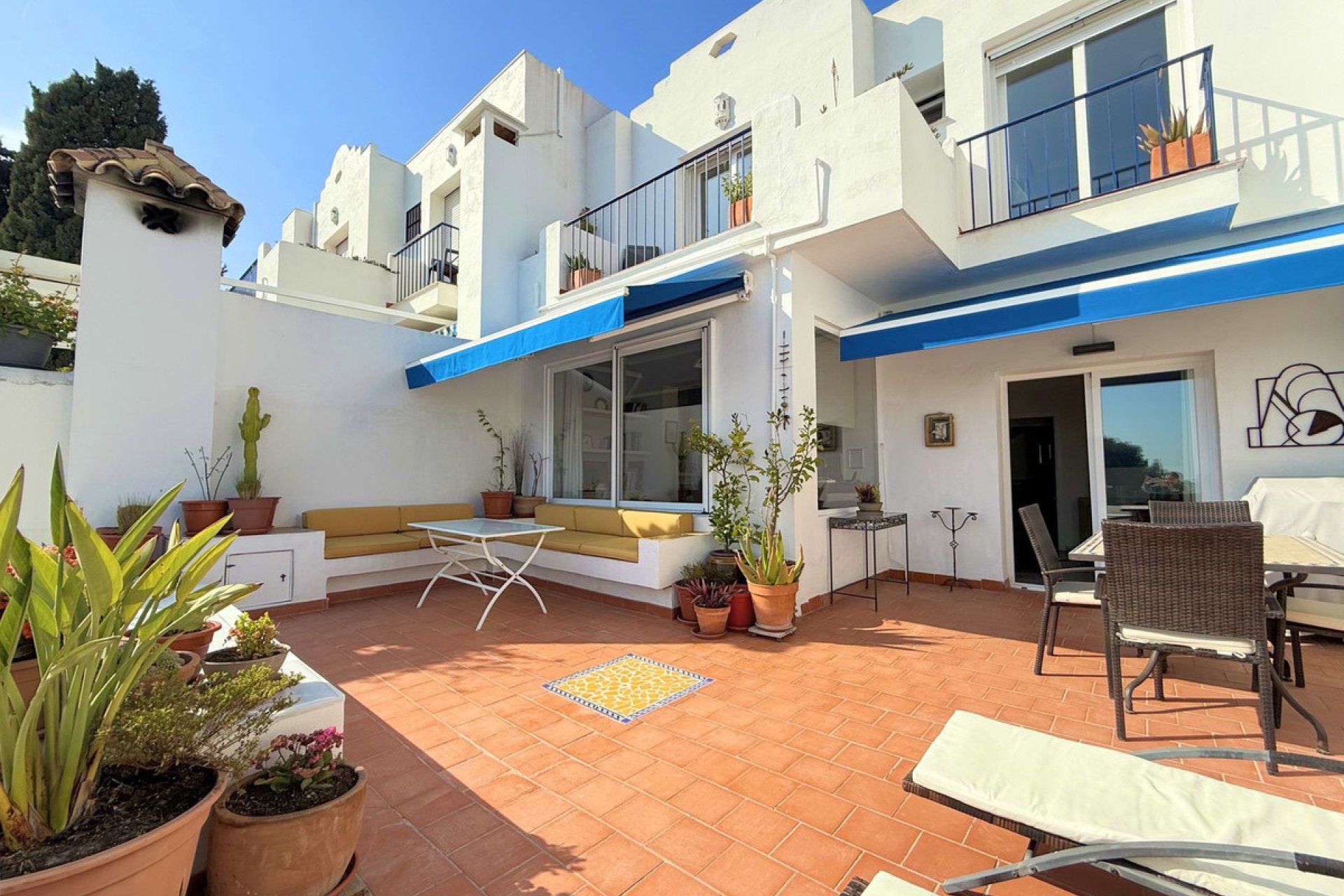 Resale - Apartment - Penthouse Duplex - Estepona - Estepona Centro