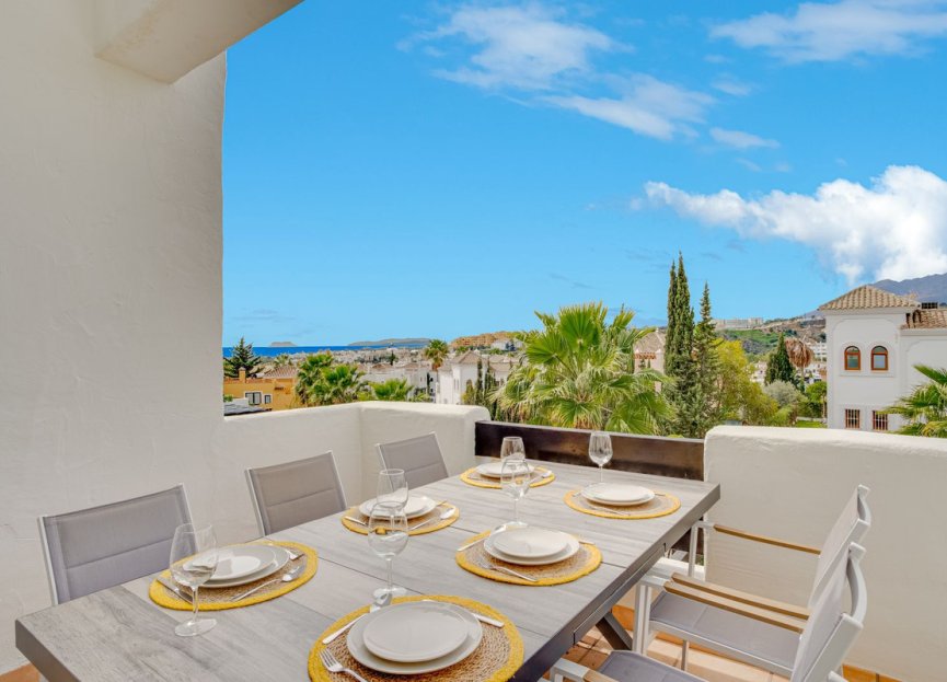 Resale - Apartment - Penthouse Duplex - Estepona - Estepona Centro