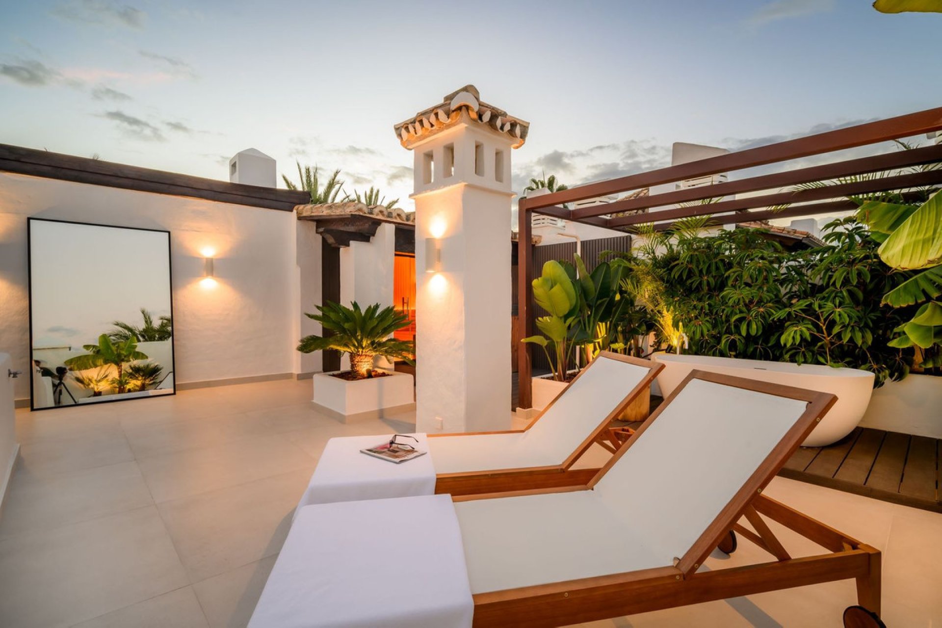 Resale - Apartment - Penthouse Duplex - Estepona - Estepona Centro