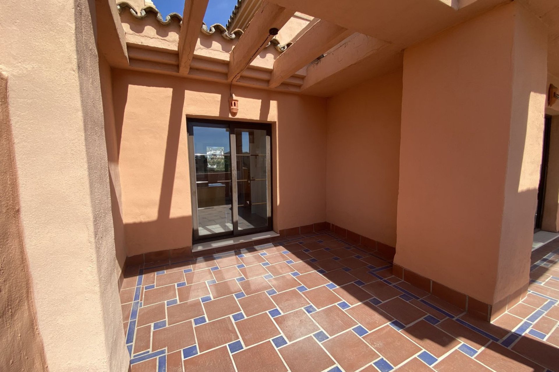 Resale - Apartment - Penthouse Duplex - Estepona - Hacienda del Sol