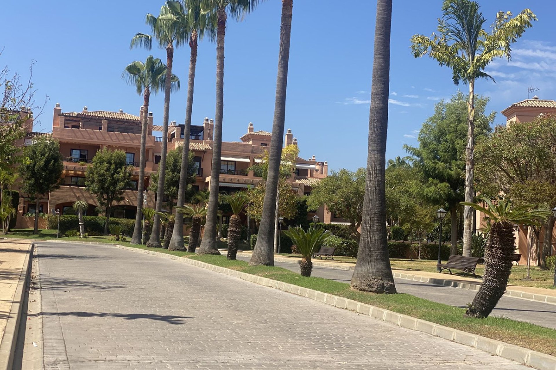 Resale - Apartment - Penthouse Duplex - Estepona - Hacienda del Sol