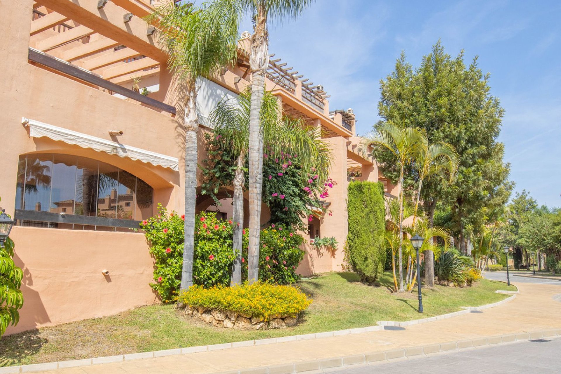 Resale - Apartment - Penthouse Duplex - Estepona - New Golden Mile