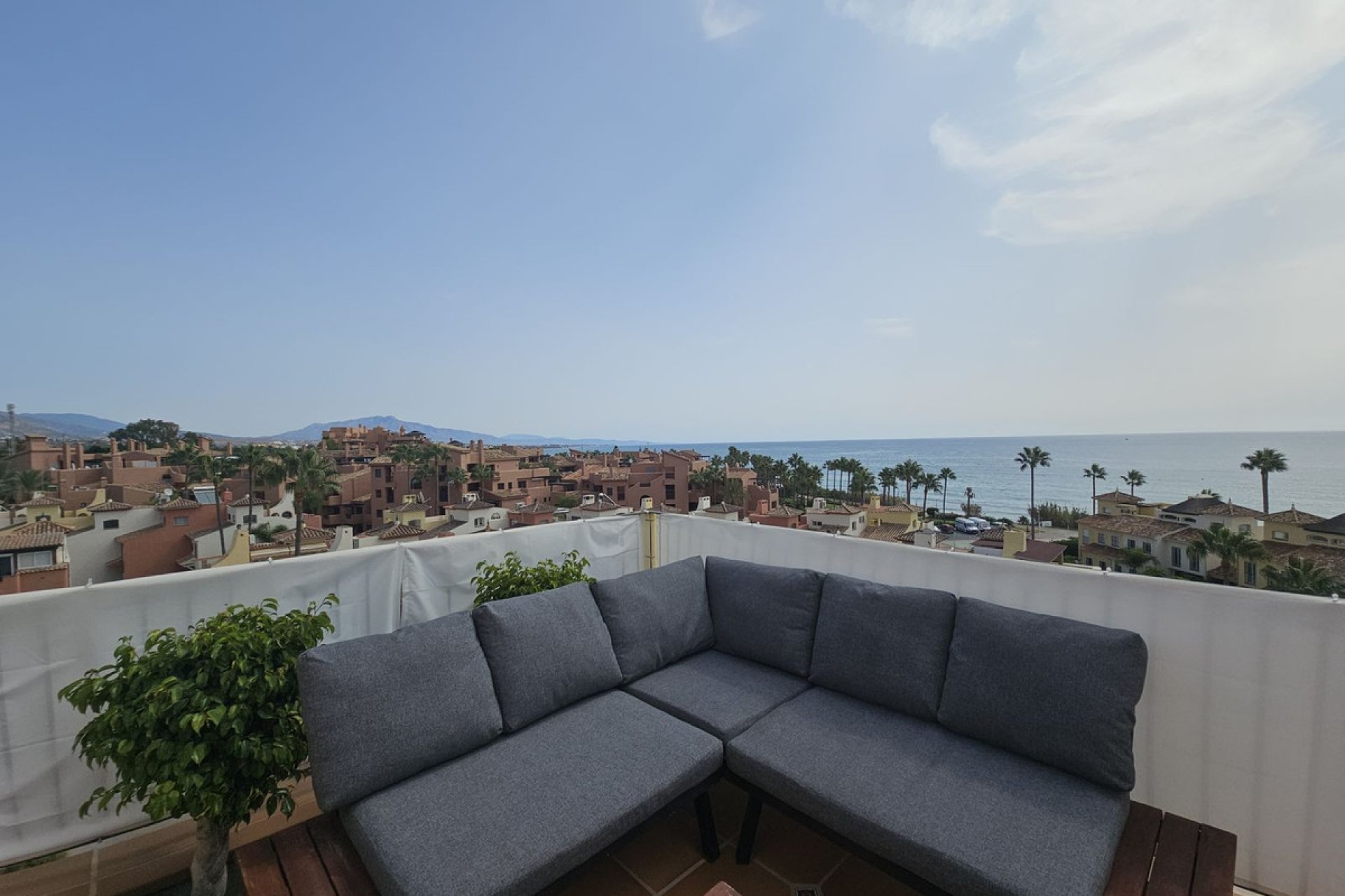 Resale - Apartment - Penthouse Duplex - Estepona - New Golden Mile