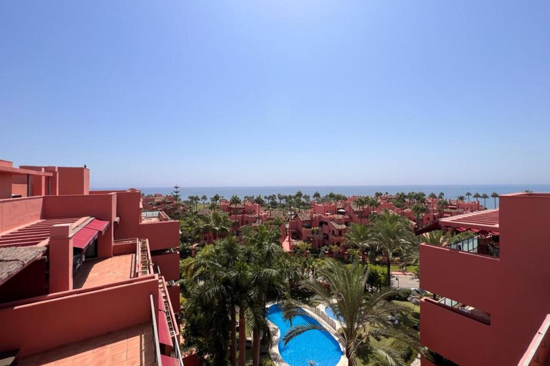 Resale - Apartment - Penthouse Duplex - Estepona - New Golden Mile