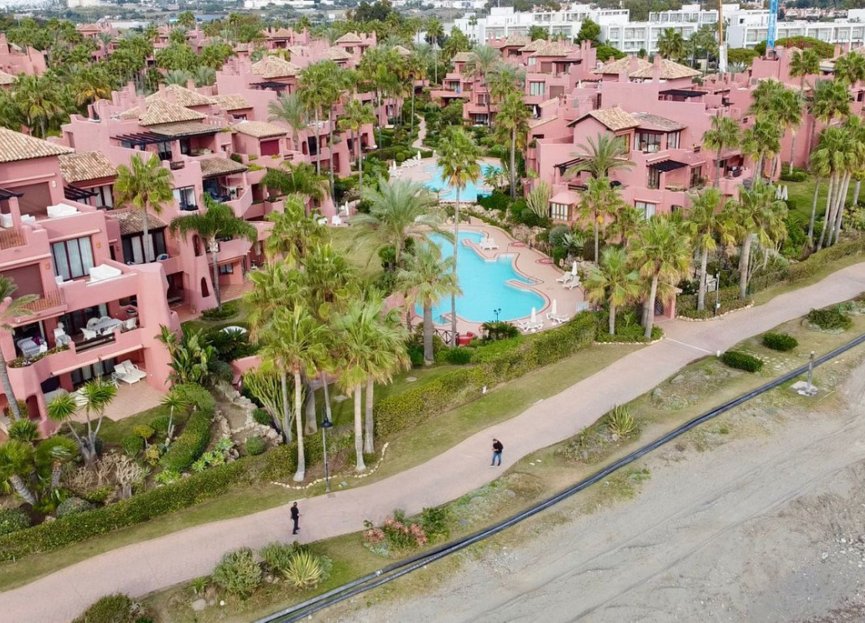 Resale - Apartment - Penthouse Duplex - Estepona - New Golden Mile