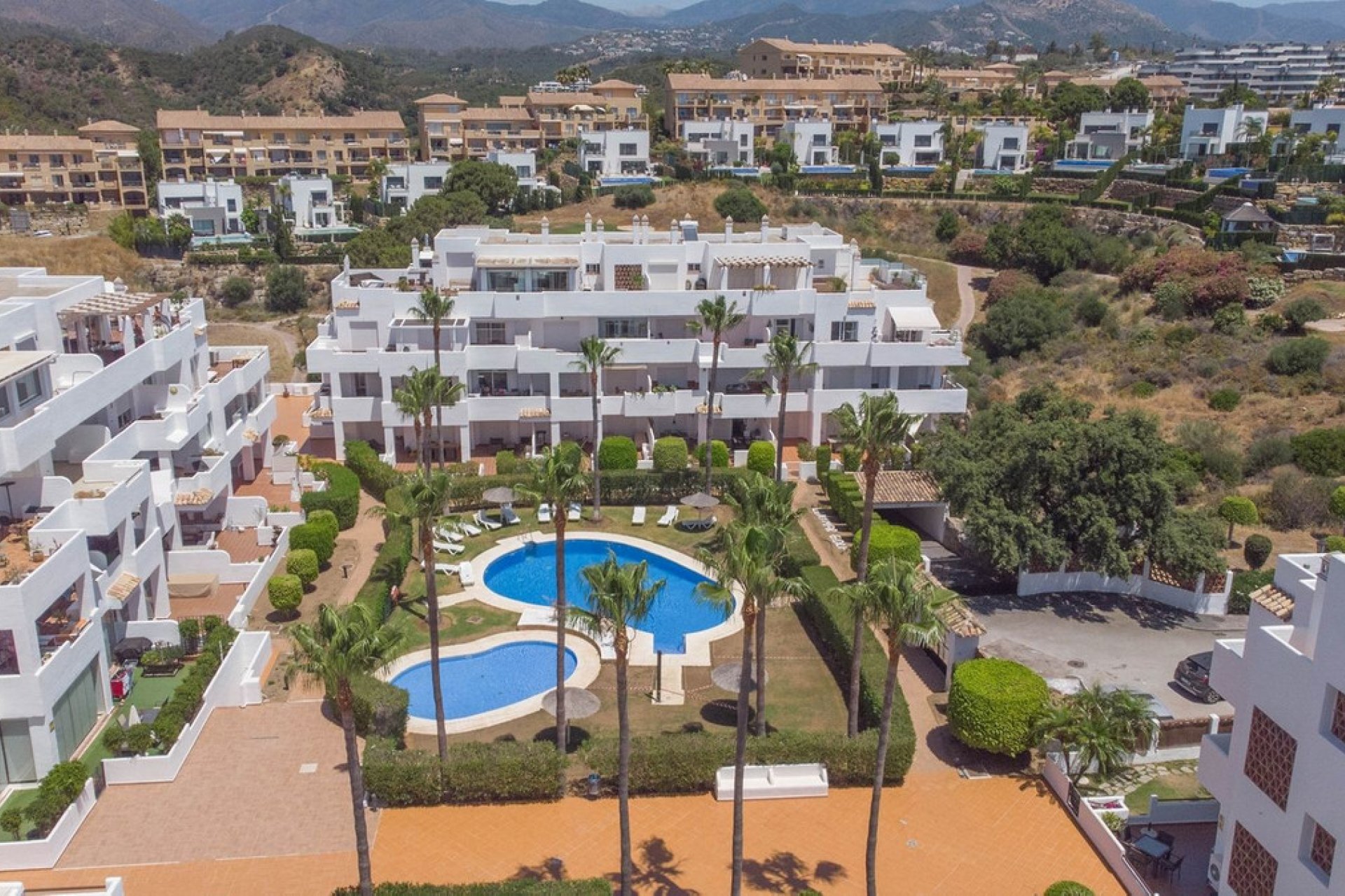 Resale - Apartment - Penthouse Duplex - Estepona - New Golden Mile