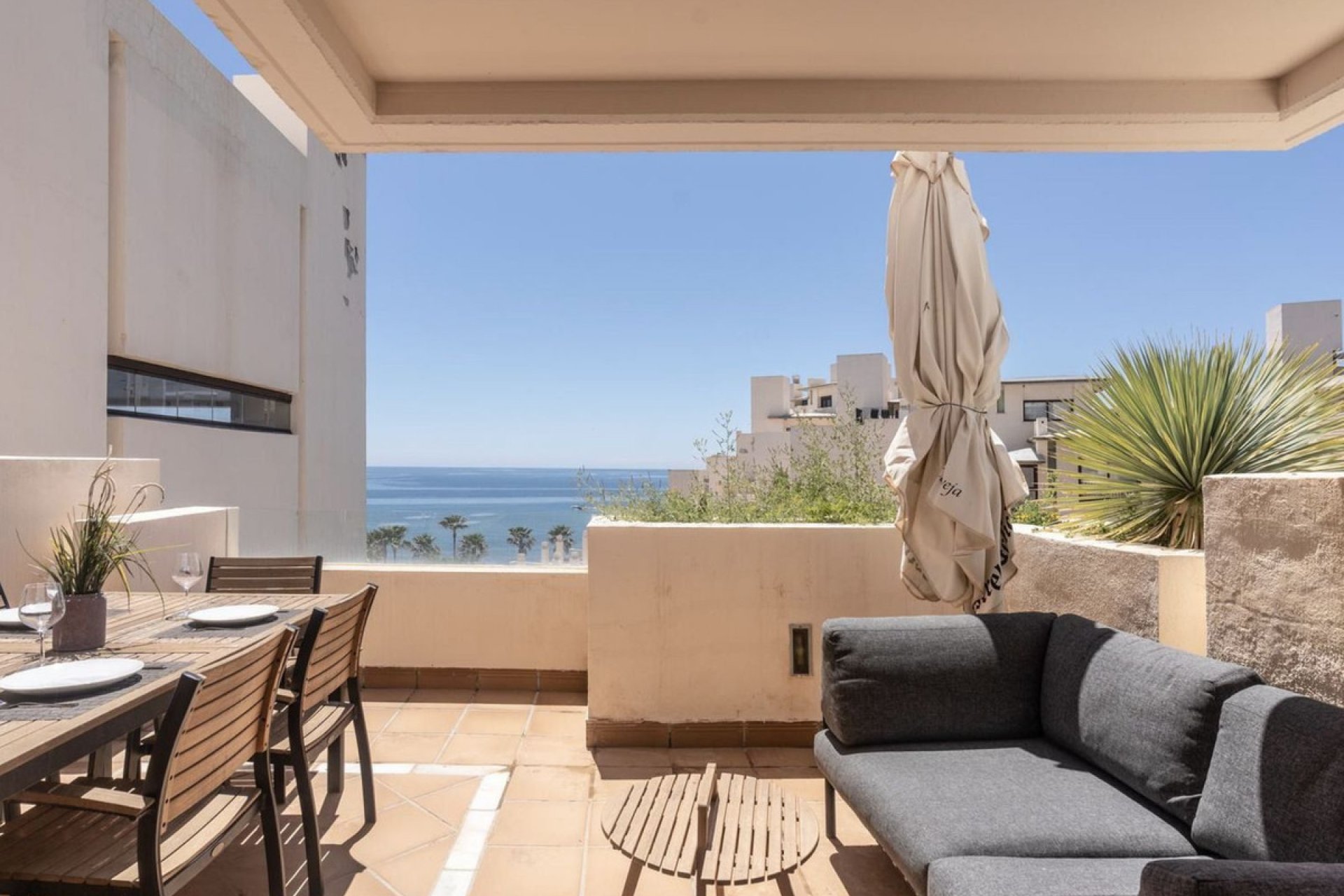 Resale - Apartment - Penthouse Duplex - Estepona - New Golden Mile