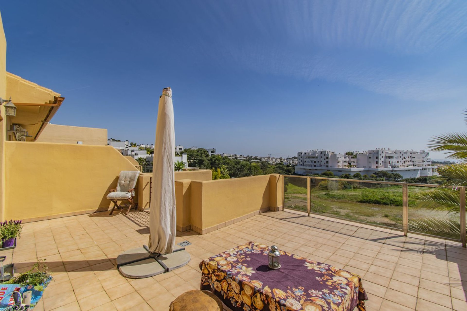 Resale - Apartment - Penthouse Duplex - Estepona - Selwo