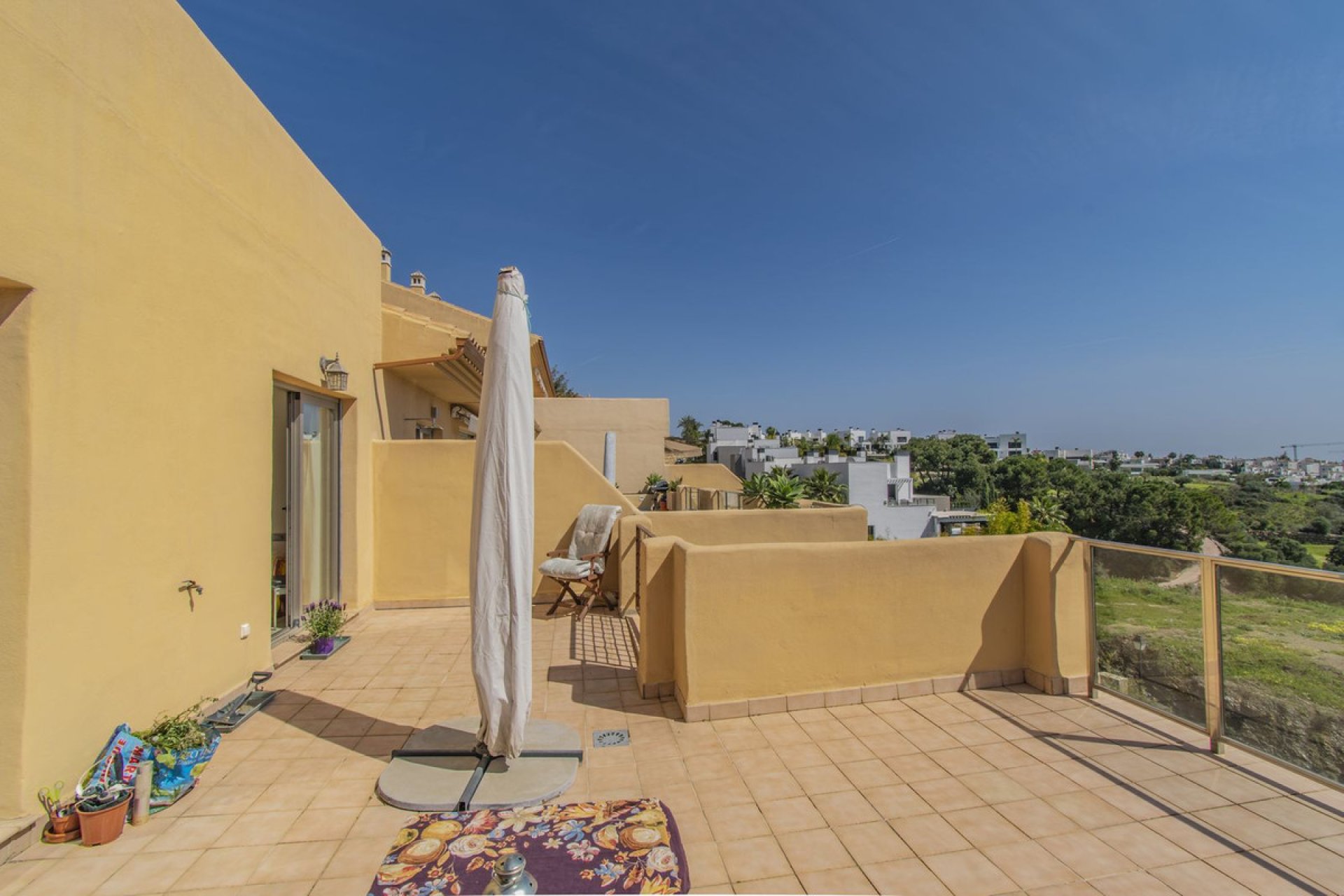 Resale - Apartment - Penthouse Duplex - Estepona - Selwo