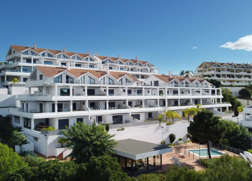 Resale - Apartment - Penthouse Duplex - Estepona - Selwo