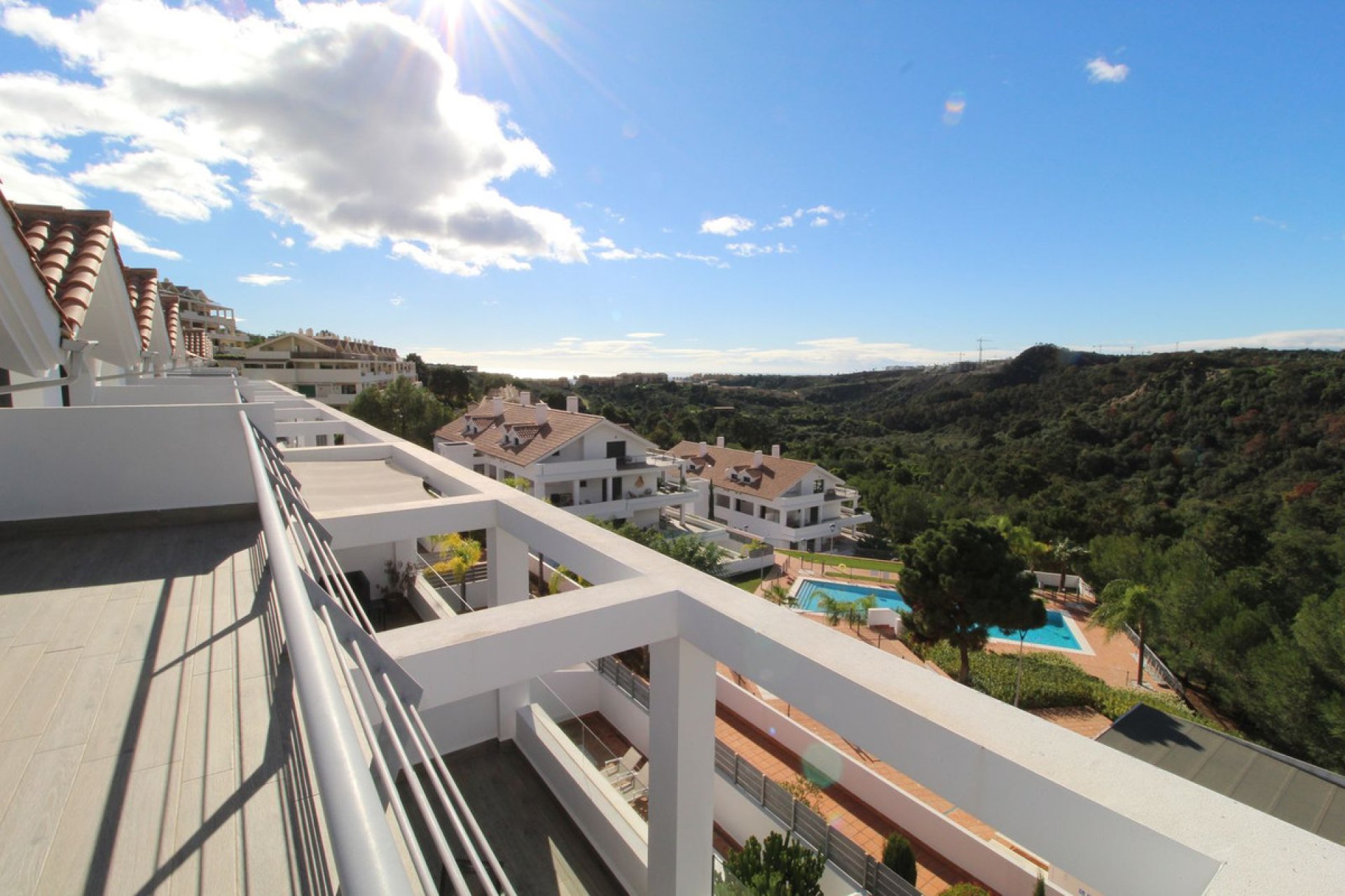 Resale - Apartment - Penthouse Duplex - Estepona - Selwo