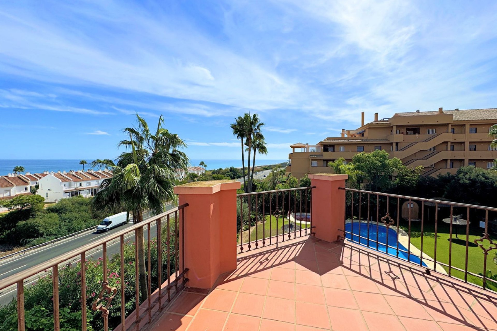 Resale - Apartment - Penthouse Duplex - Manilva - La Duquesa