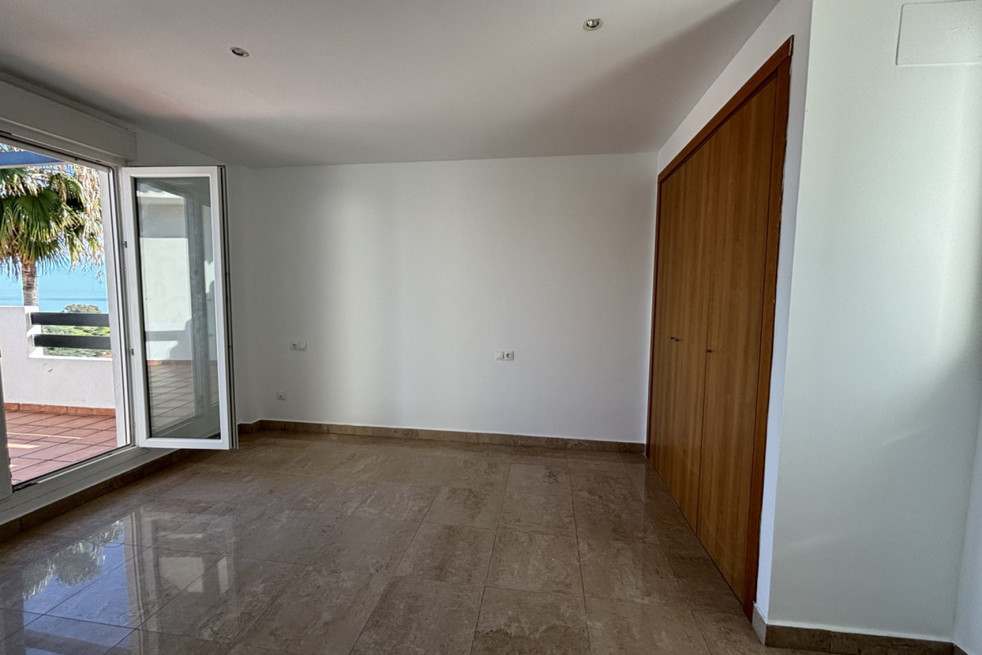 Resale - Apartment - Penthouse Duplex - Manilva - La Duquesa