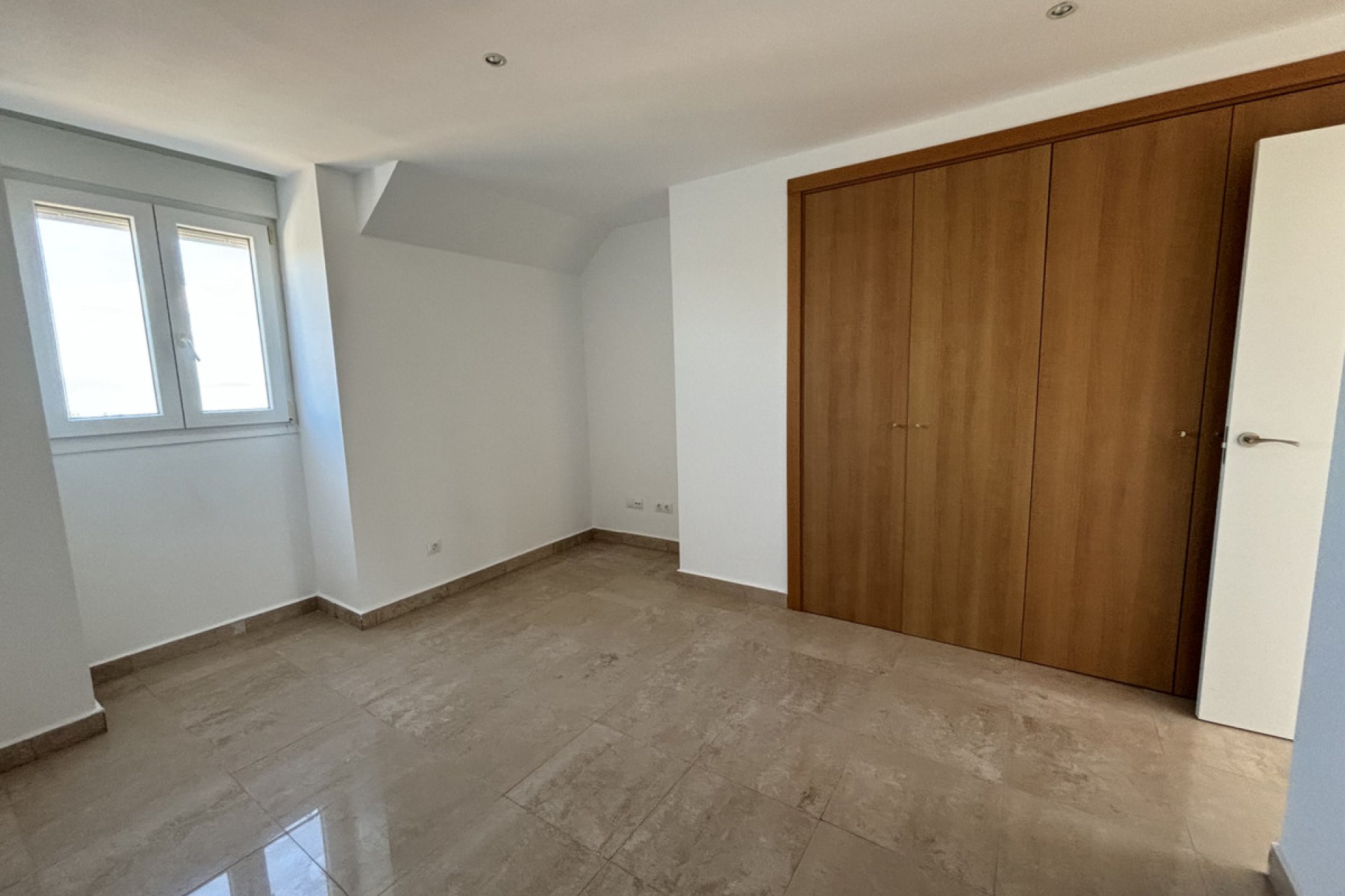 Resale - Apartment - Penthouse Duplex - Manilva - La Duquesa