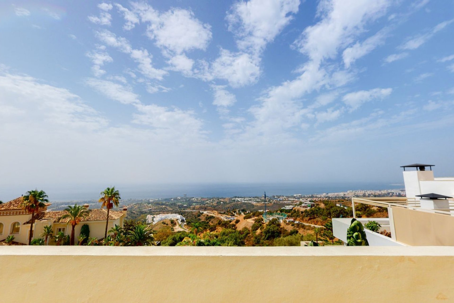 Resale - Apartment - Penthouse Duplex - Marbella - Altos de los Monteros