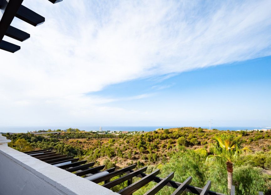 Resale - Apartment - Penthouse Duplex - Marbella - Altos de los Monteros