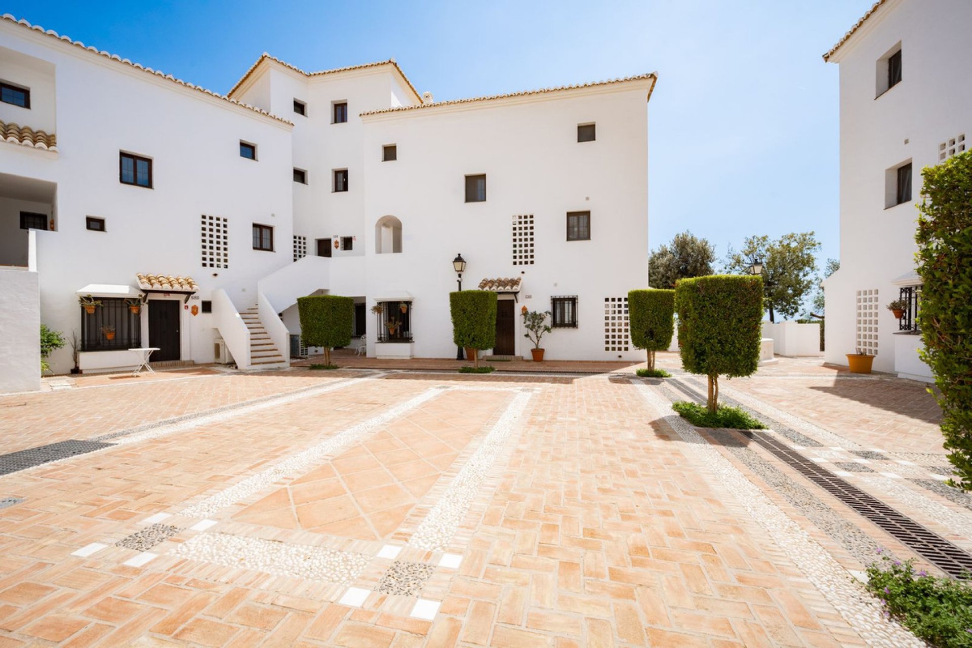 Resale - Apartment - Penthouse Duplex - Marbella - Altos de los Monteros