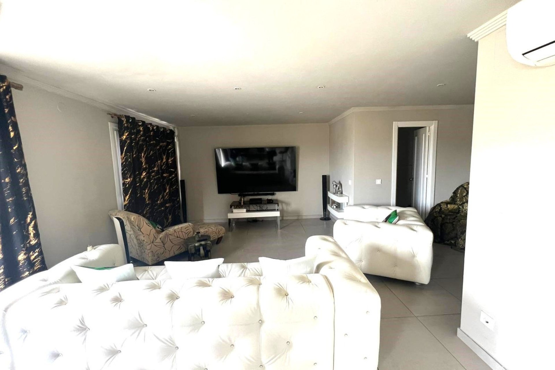 Resale - Apartment - Penthouse Duplex - Marbella - Carib Playa