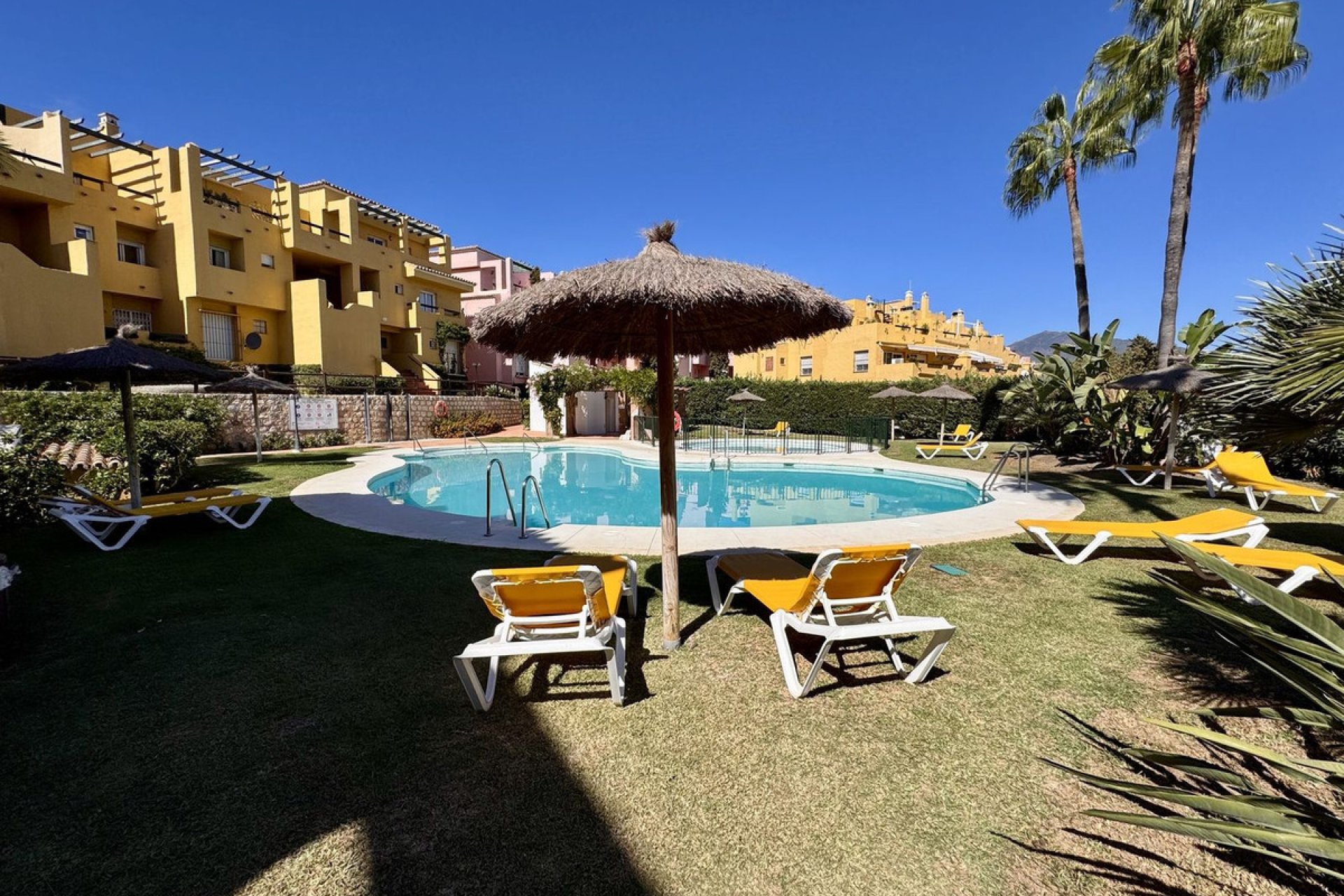 Resale - Apartment - Penthouse Duplex - Marbella - Guadalmina Alta