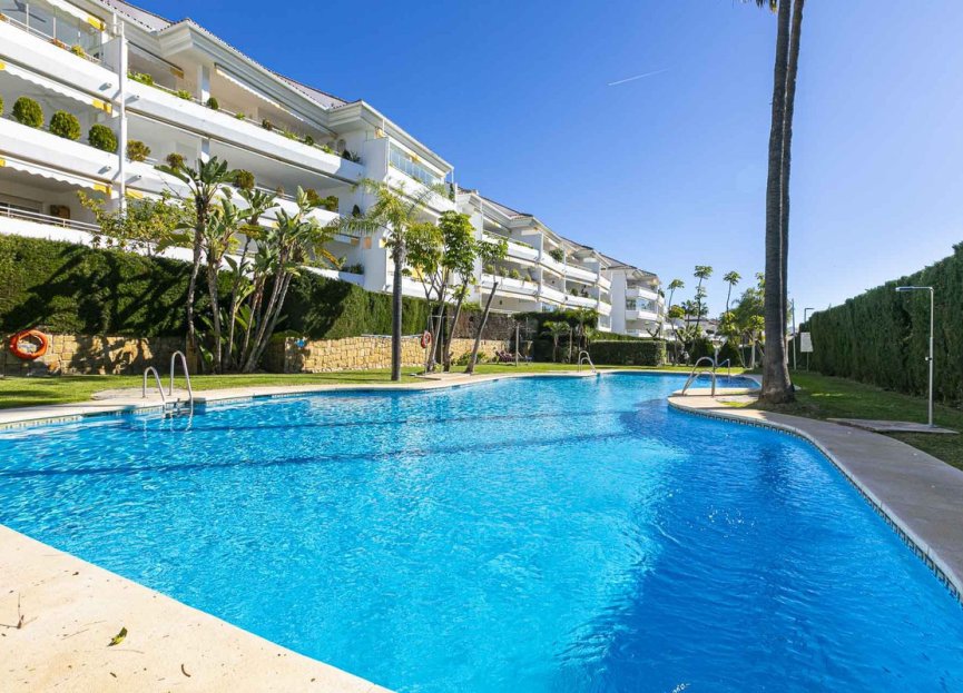 Resale - Apartment - Penthouse Duplex - Marbella - Guadalmina Baja