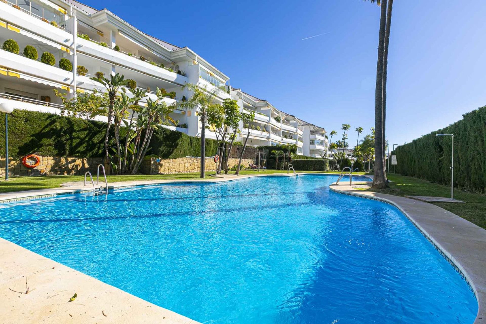 Resale - Apartment - Penthouse Duplex - Marbella - Guadalmina Baja