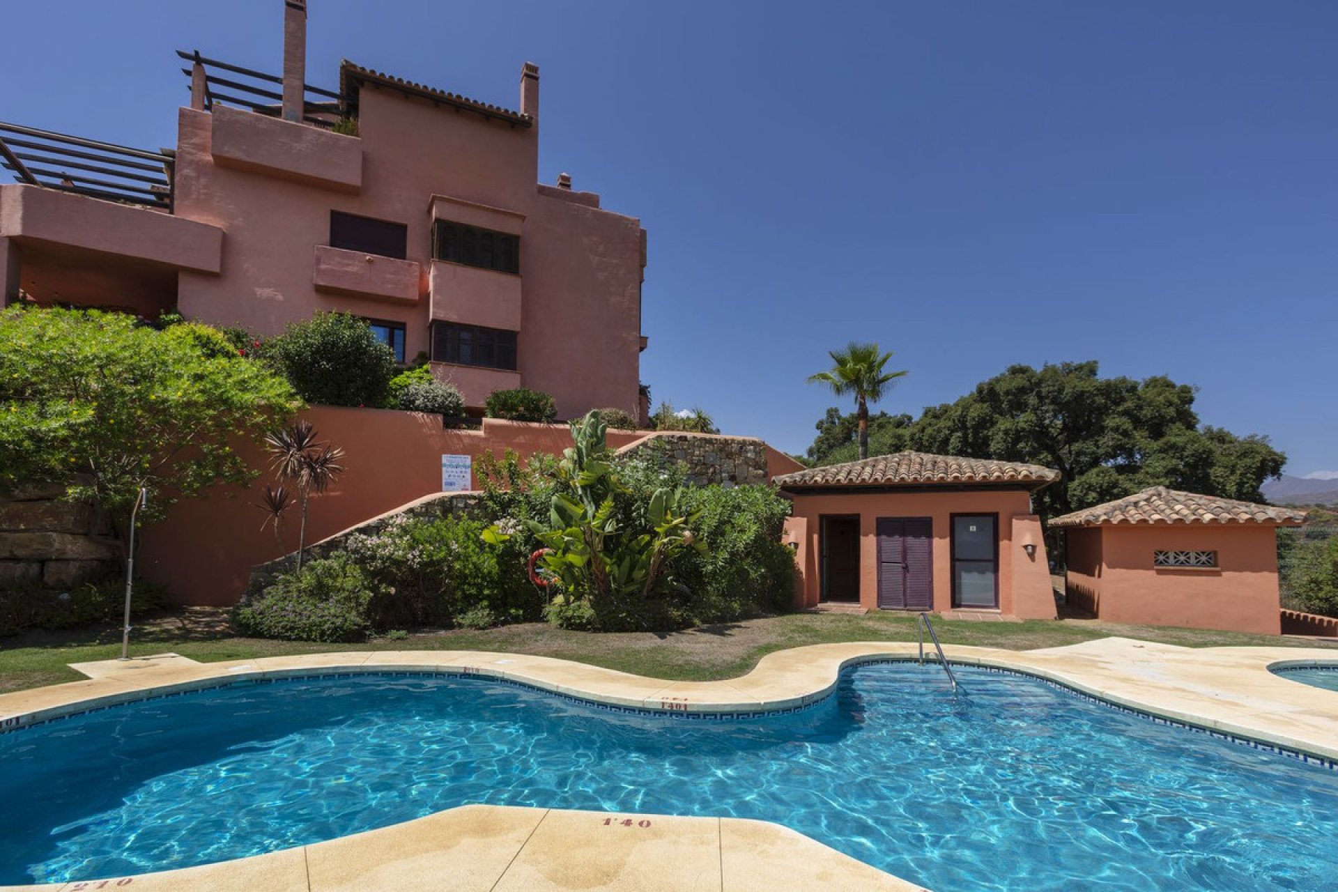 Resale - Apartment - Penthouse Duplex - Marbella - La Mairena