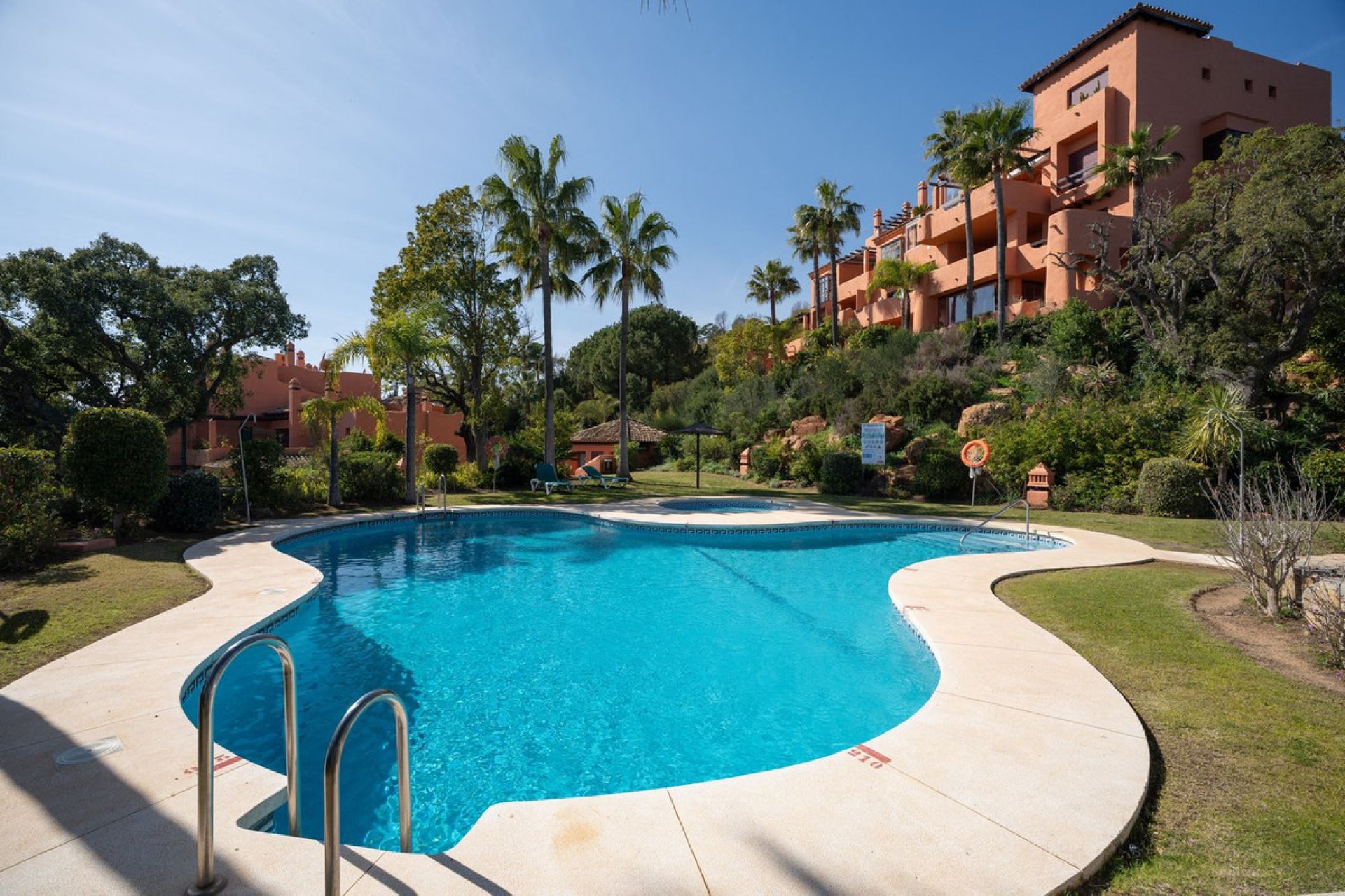 Resale - Apartment - Penthouse Duplex - Marbella - La Mairena