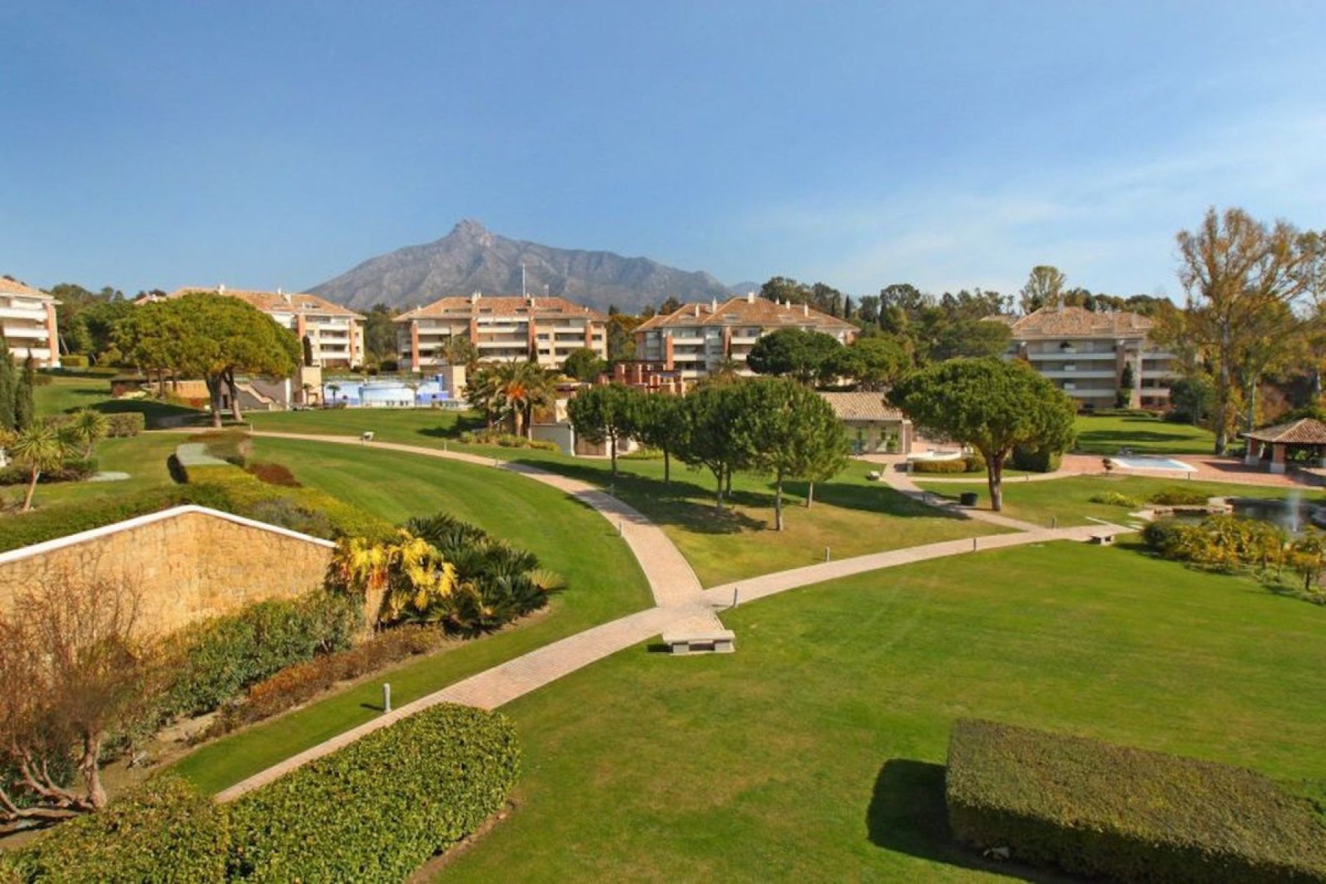 Resale - Apartment - Penthouse Duplex - Marbella - Marbella Centro