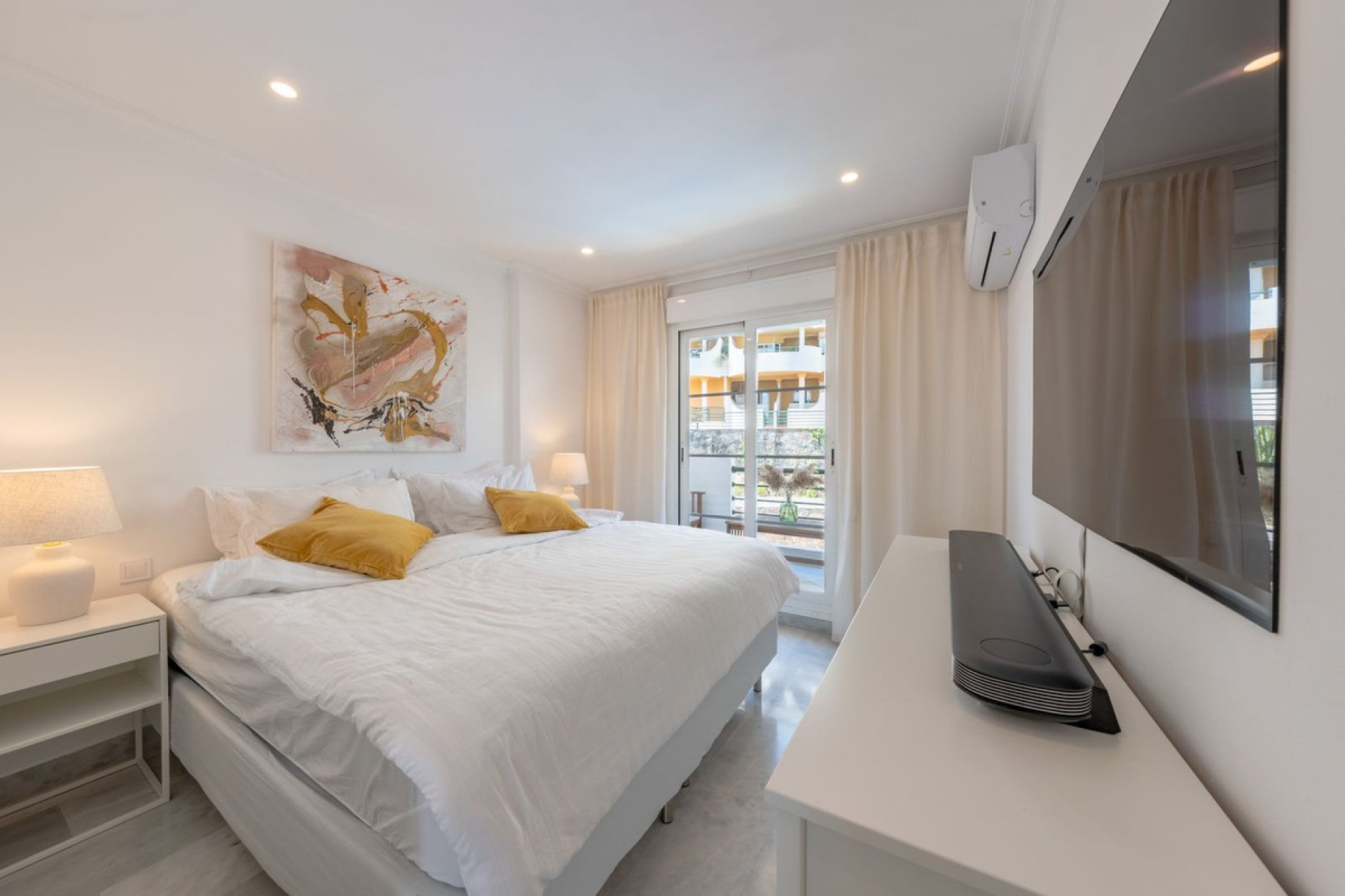 Resale - Apartment - Penthouse Duplex - Marbella - Nueva Andalucia