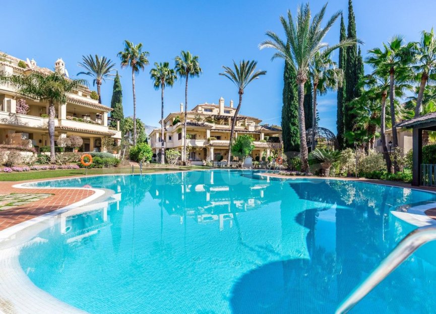 Resale - Apartment - Penthouse Duplex - Marbella - Nueva Andalucia