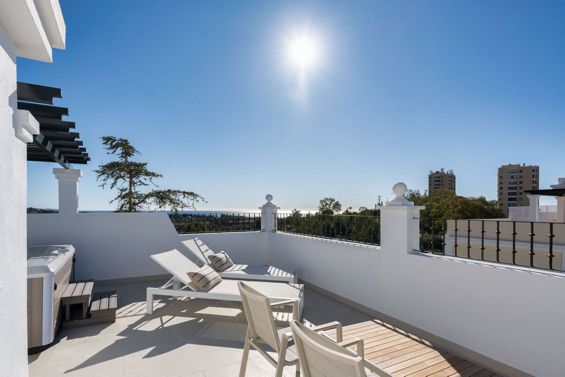 Resale - Apartment - Penthouse Duplex - Marbella - Nueva Andalucia