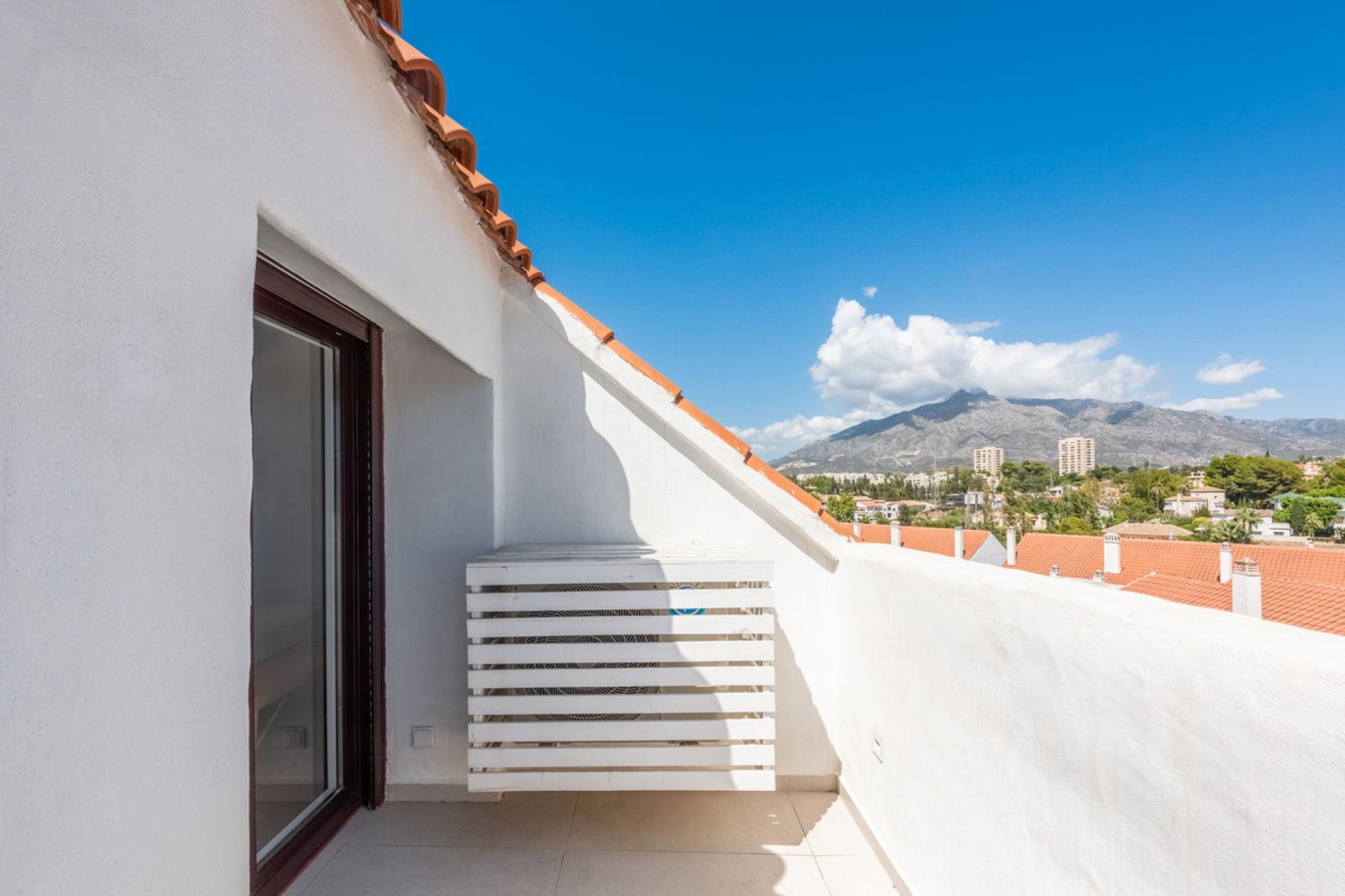 Resale - Apartment - Penthouse Duplex - Marbella - Nueva Andalucia