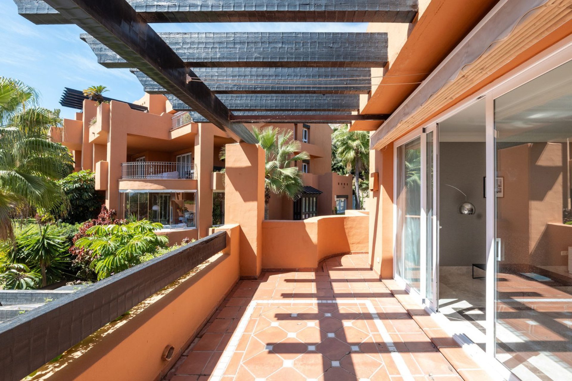 Resale - Apartment - Penthouse Duplex - Marbella - Nueva Andalucia