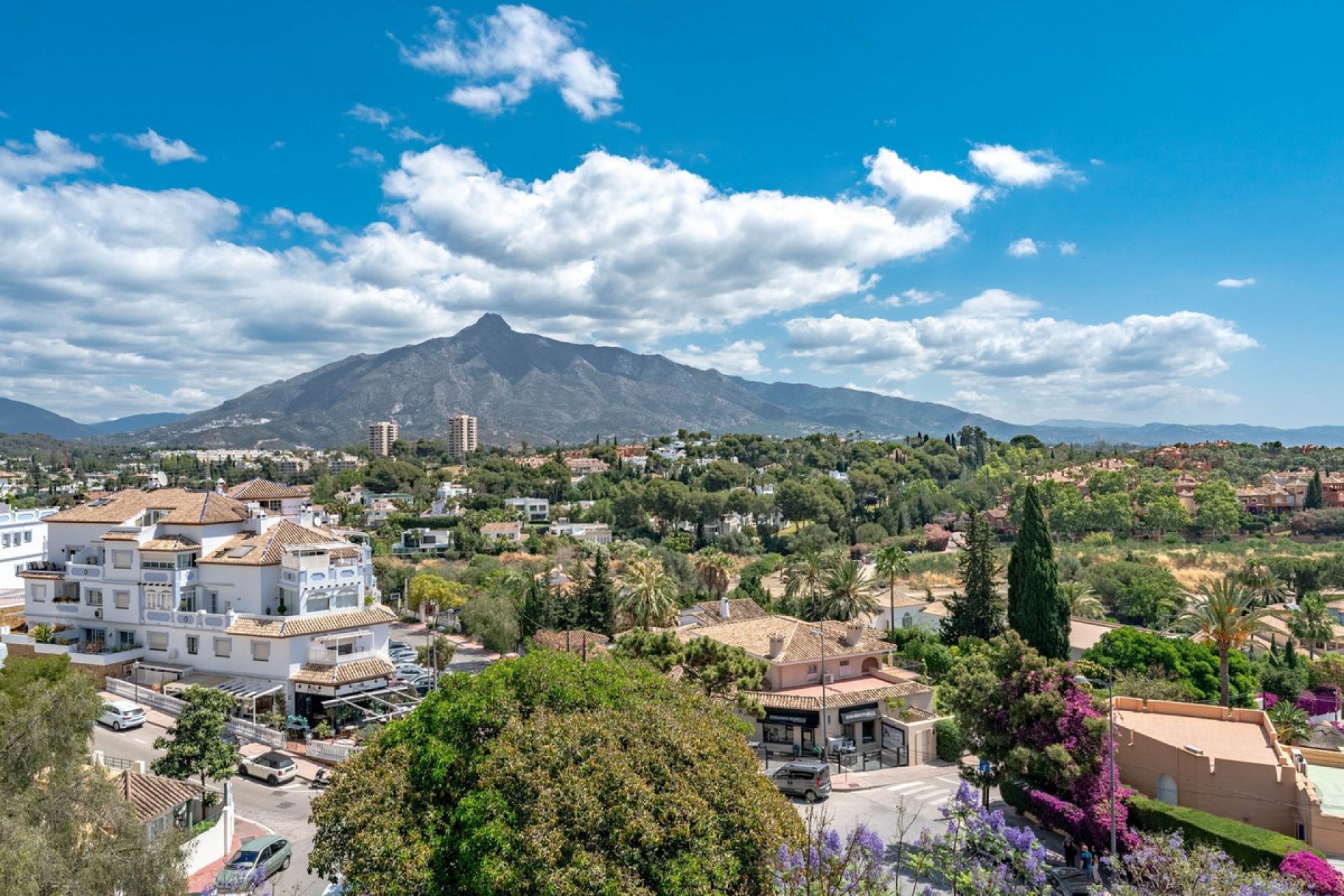 Resale - Apartment - Penthouse Duplex - Marbella - Nueva Andalucia