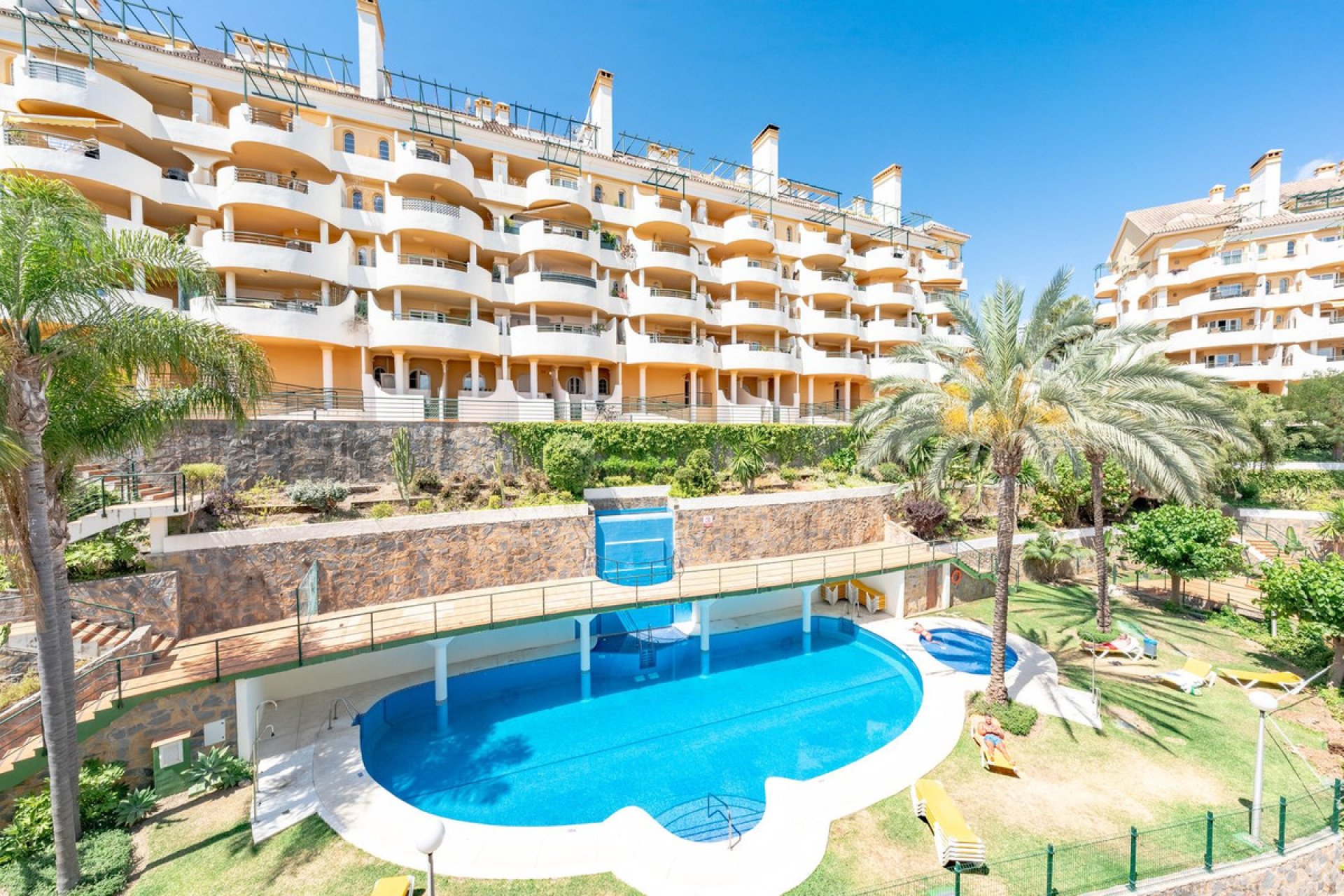 Resale - Apartment - Penthouse Duplex - Marbella - Nueva Andalucia