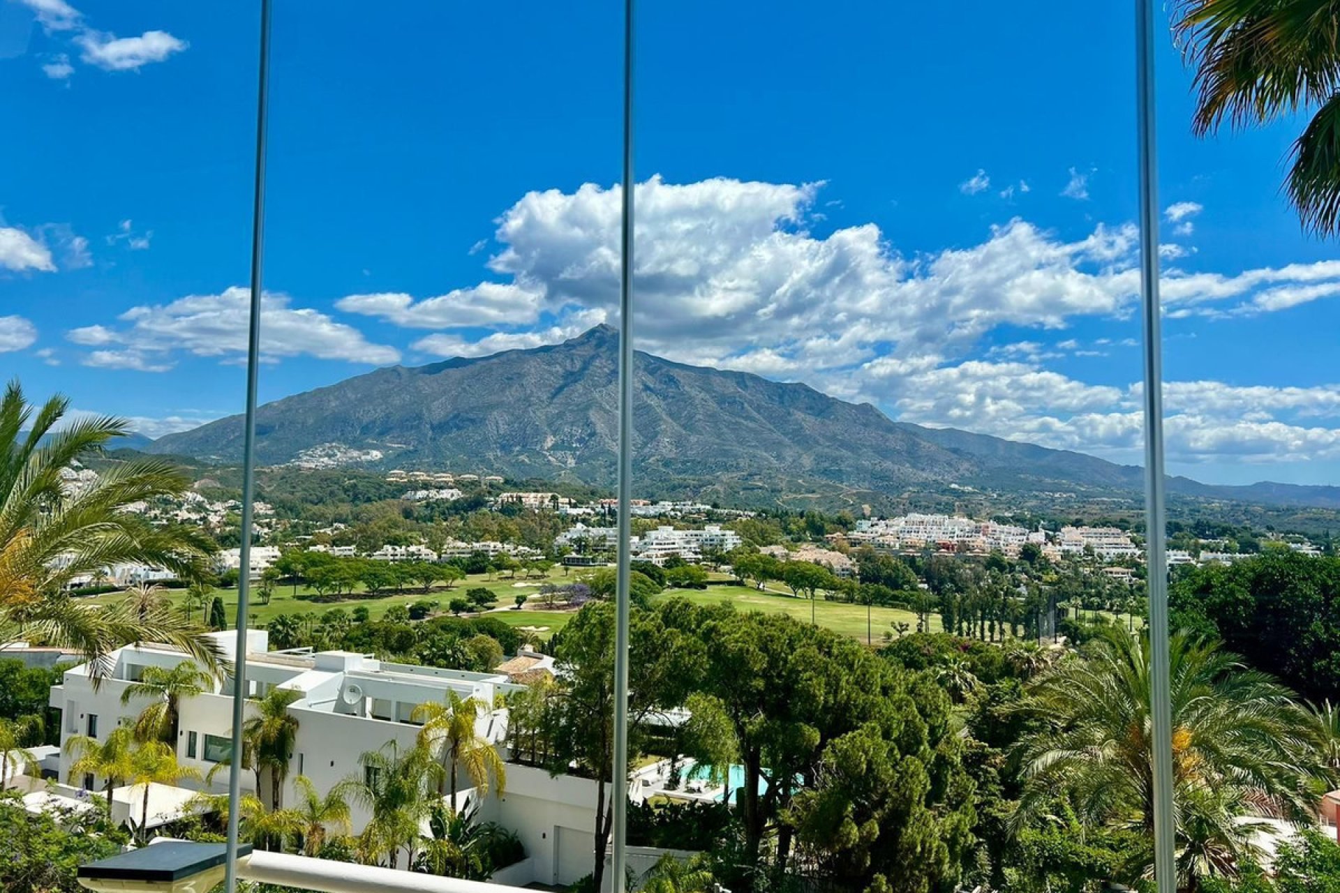 Resale - Apartment - Penthouse Duplex - Marbella - Nueva Andalucia