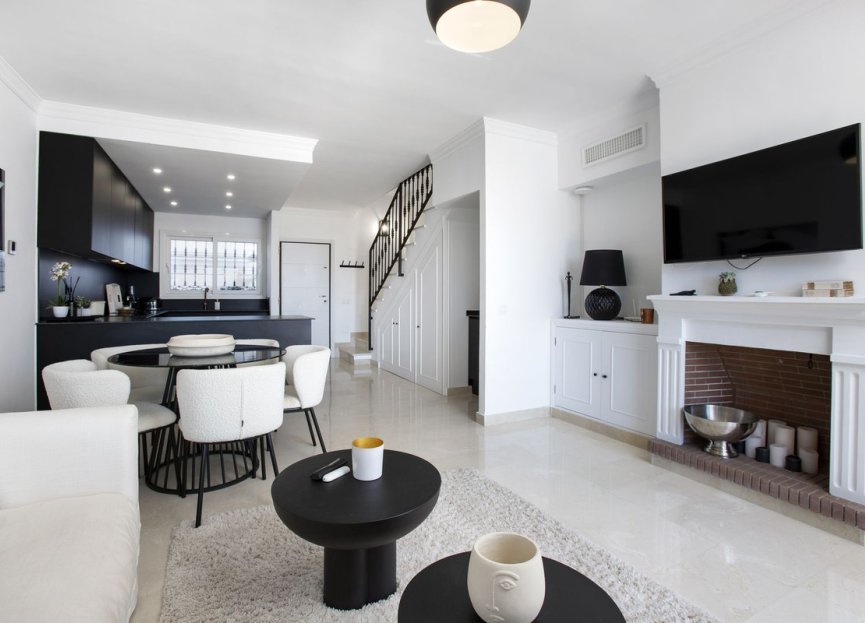 Resale - Apartment - Penthouse Duplex - Marbella - Nueva Andalucia