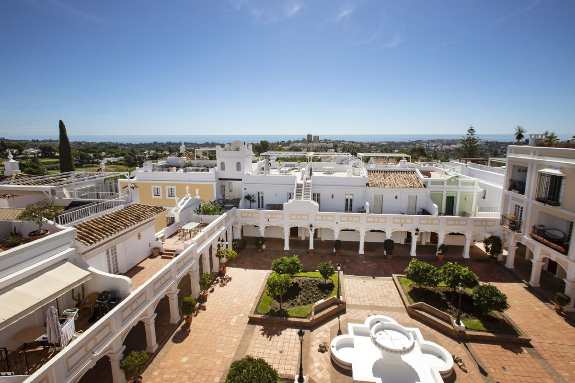 Resale - Apartment - Penthouse Duplex - Marbella - Nueva Andalucia