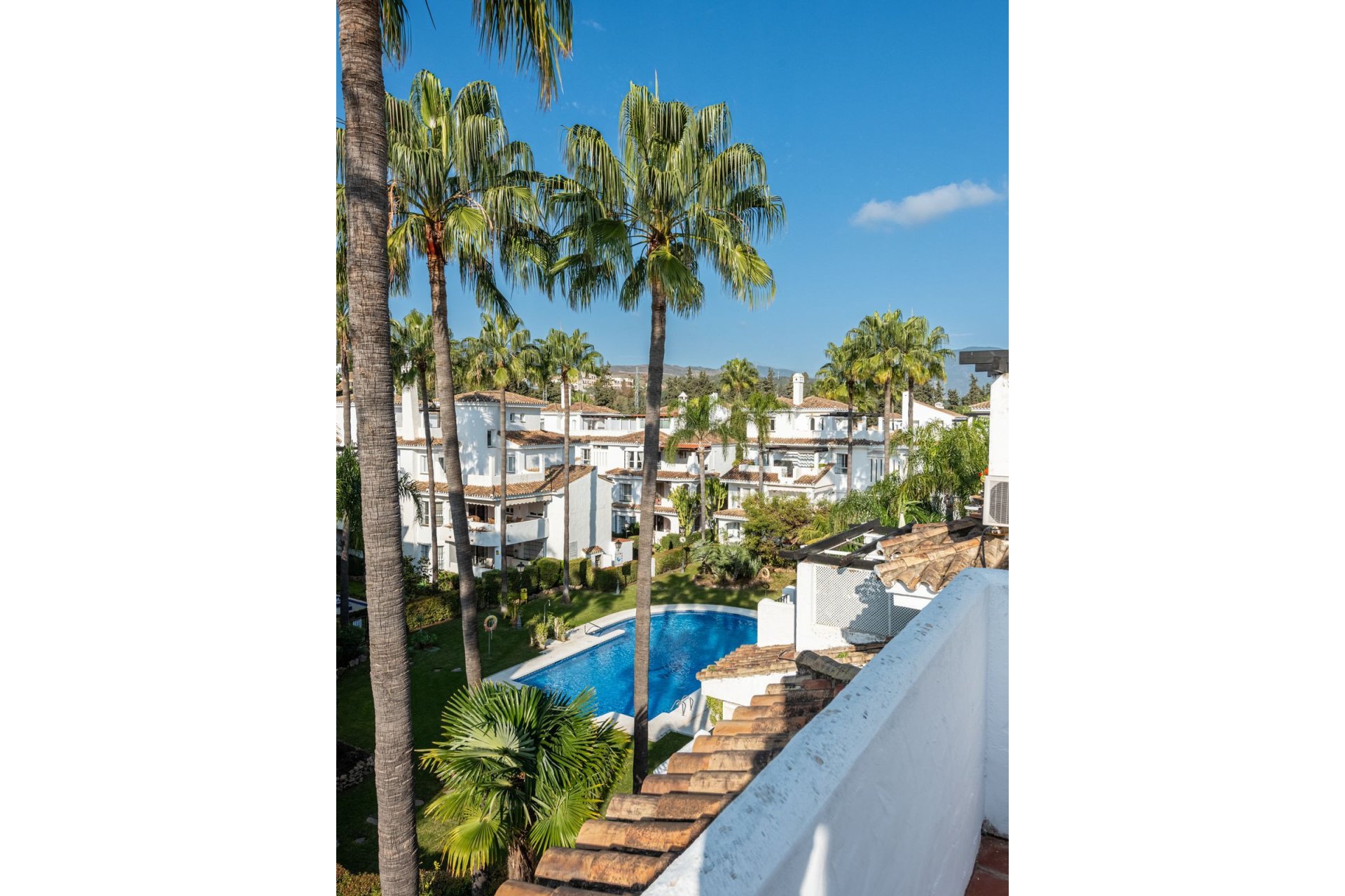 Resale - Apartment - Penthouse Duplex - Marbella - Nueva Andalucia