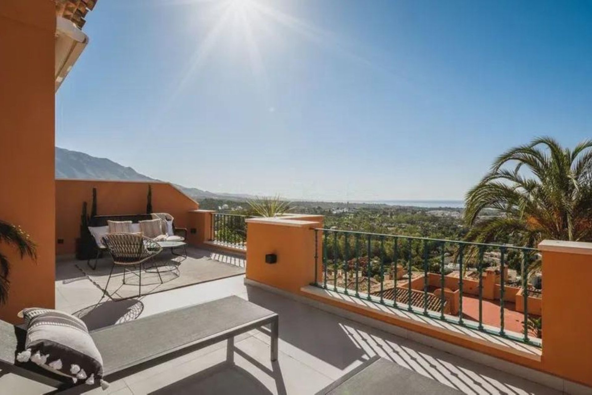 Resale - Apartment - Penthouse Duplex - Marbella - Nueva Andalucia