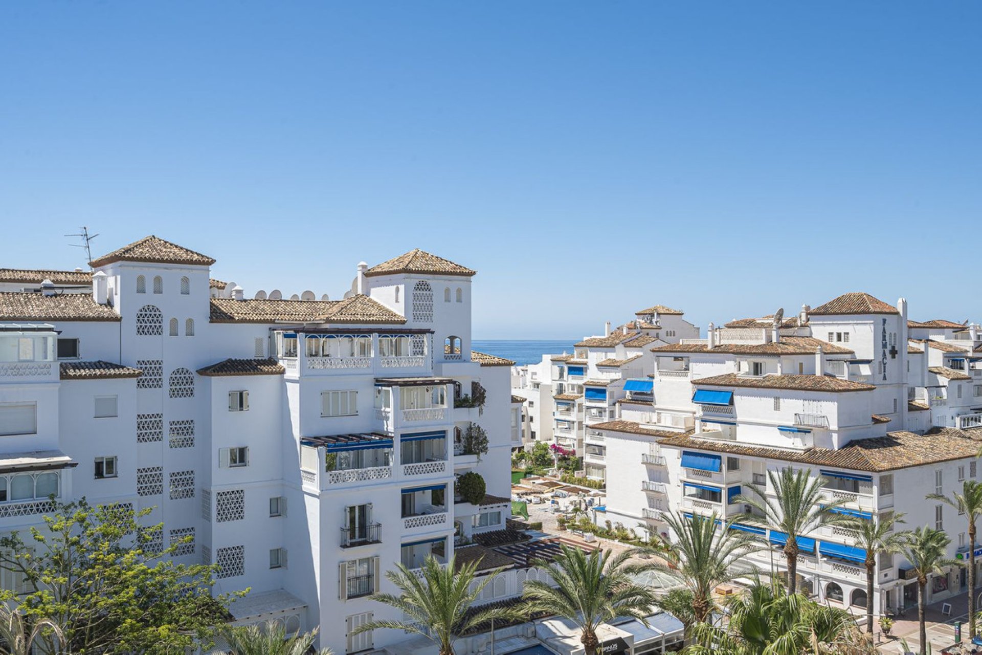 Resale - Apartment - Penthouse Duplex - Marbella - Puerto Banús