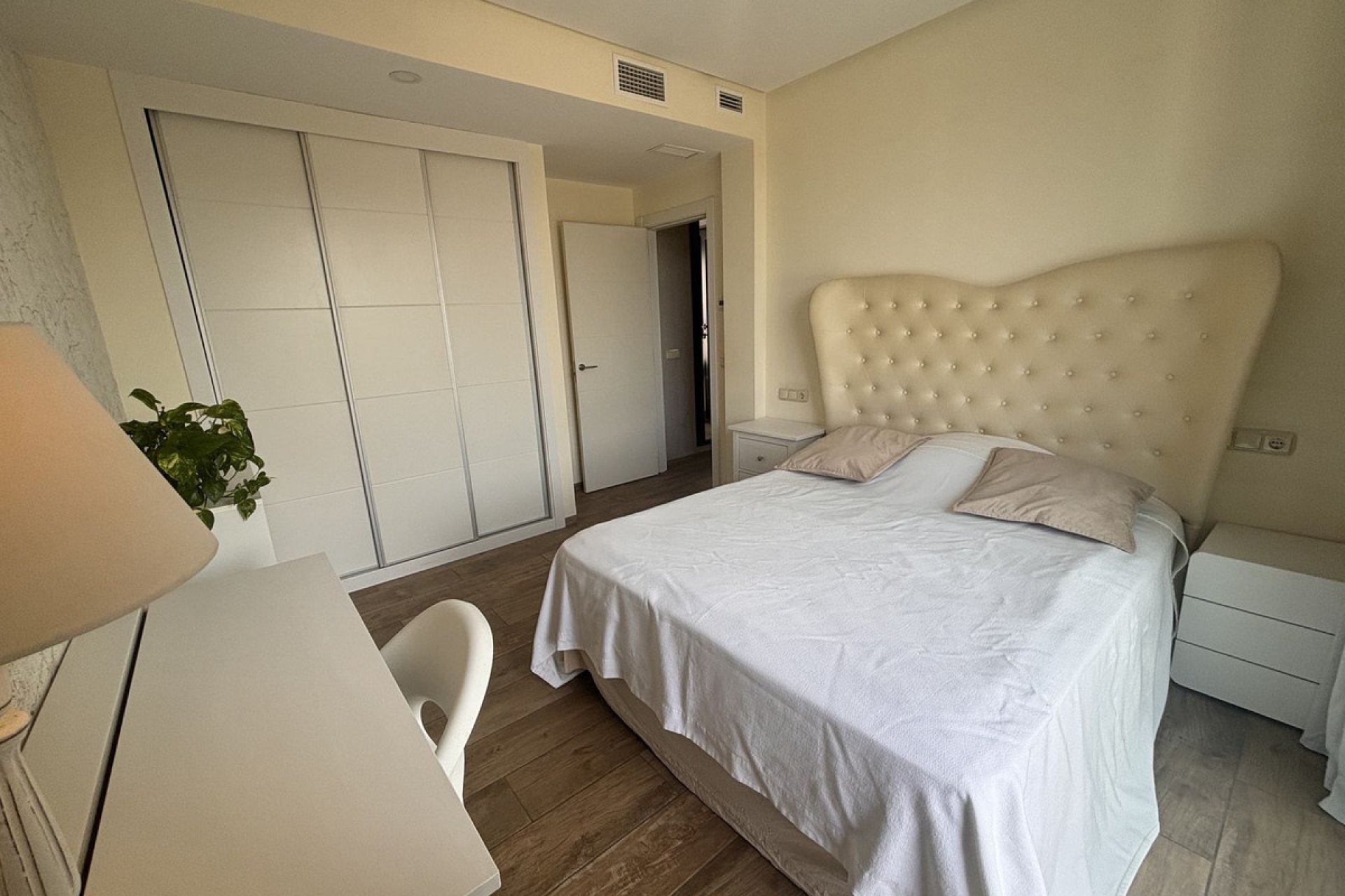 Resale - Apartment - Penthouse Duplex - Marbella