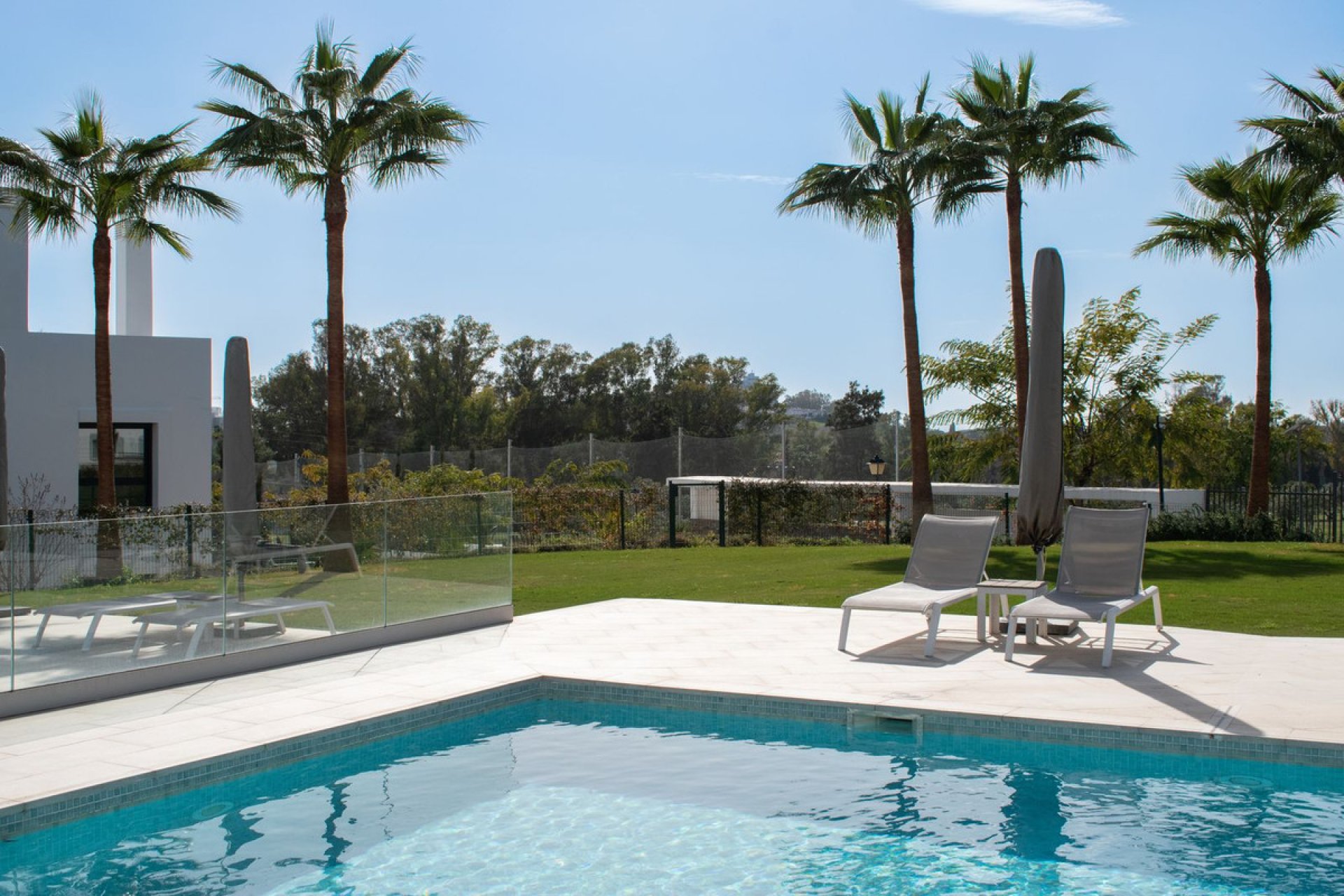 Resale - Apartment - Penthouse - Estepona - Atalaya